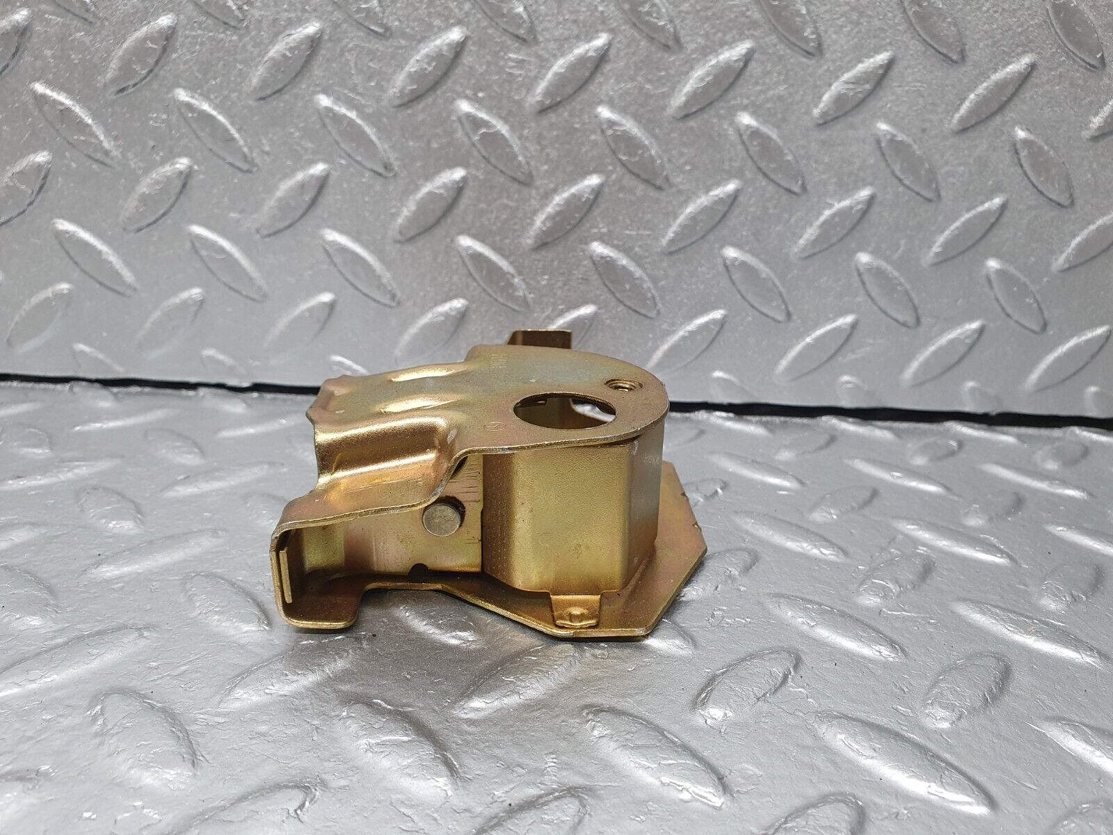 41281 Mercedes-Benz W126 300SE Trunk Lock