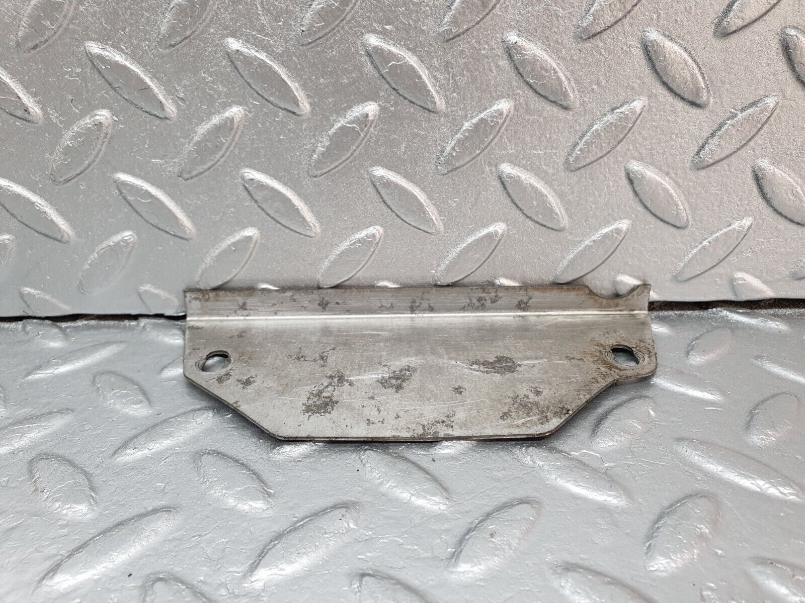 40794 Mercedes-Benz W123 300D Gearbox Flange Cover