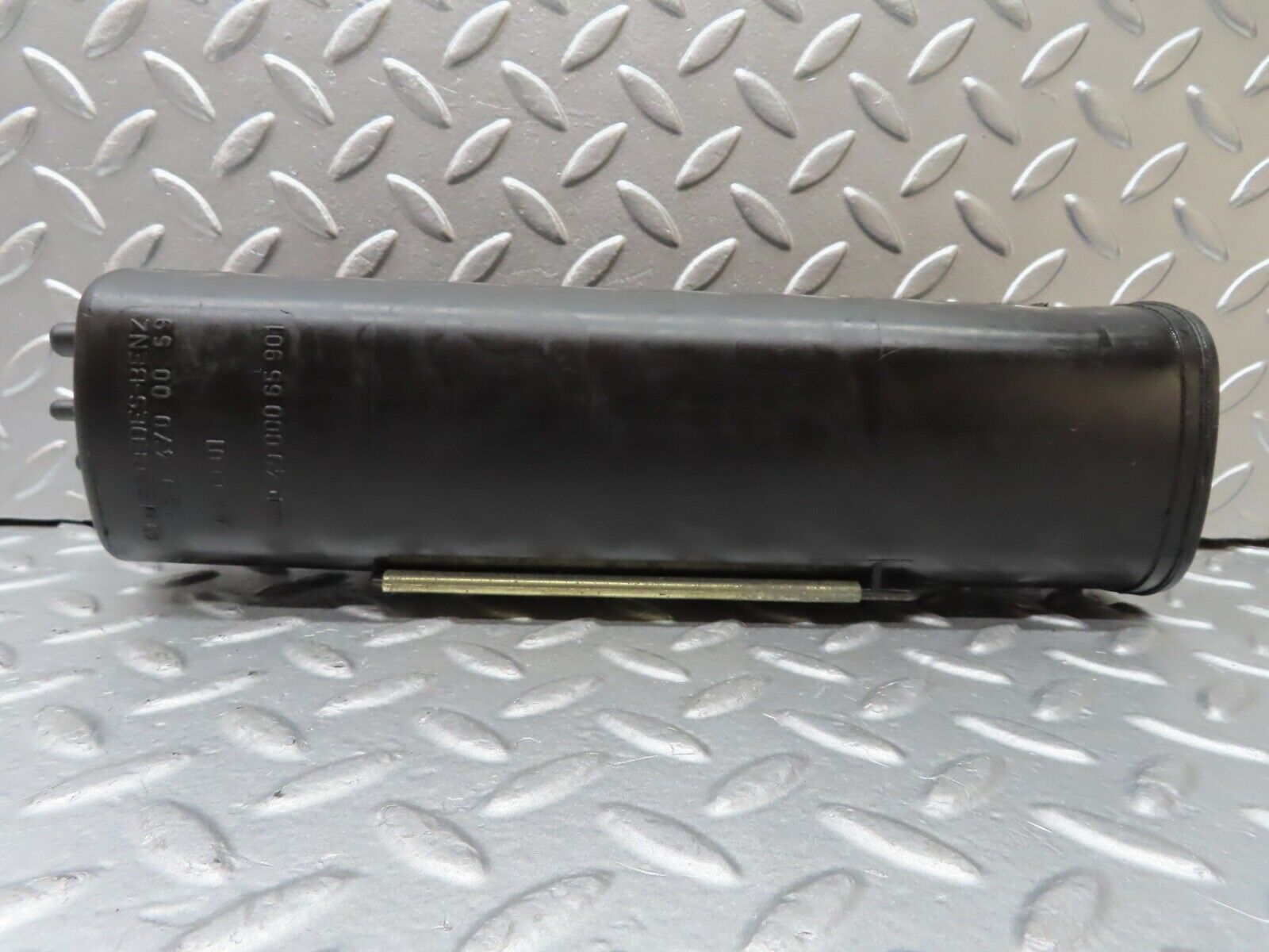 19946 Mercedes-Benz R129 300SL Coupe Fuel Vapor Charcoal Canister 1294700059