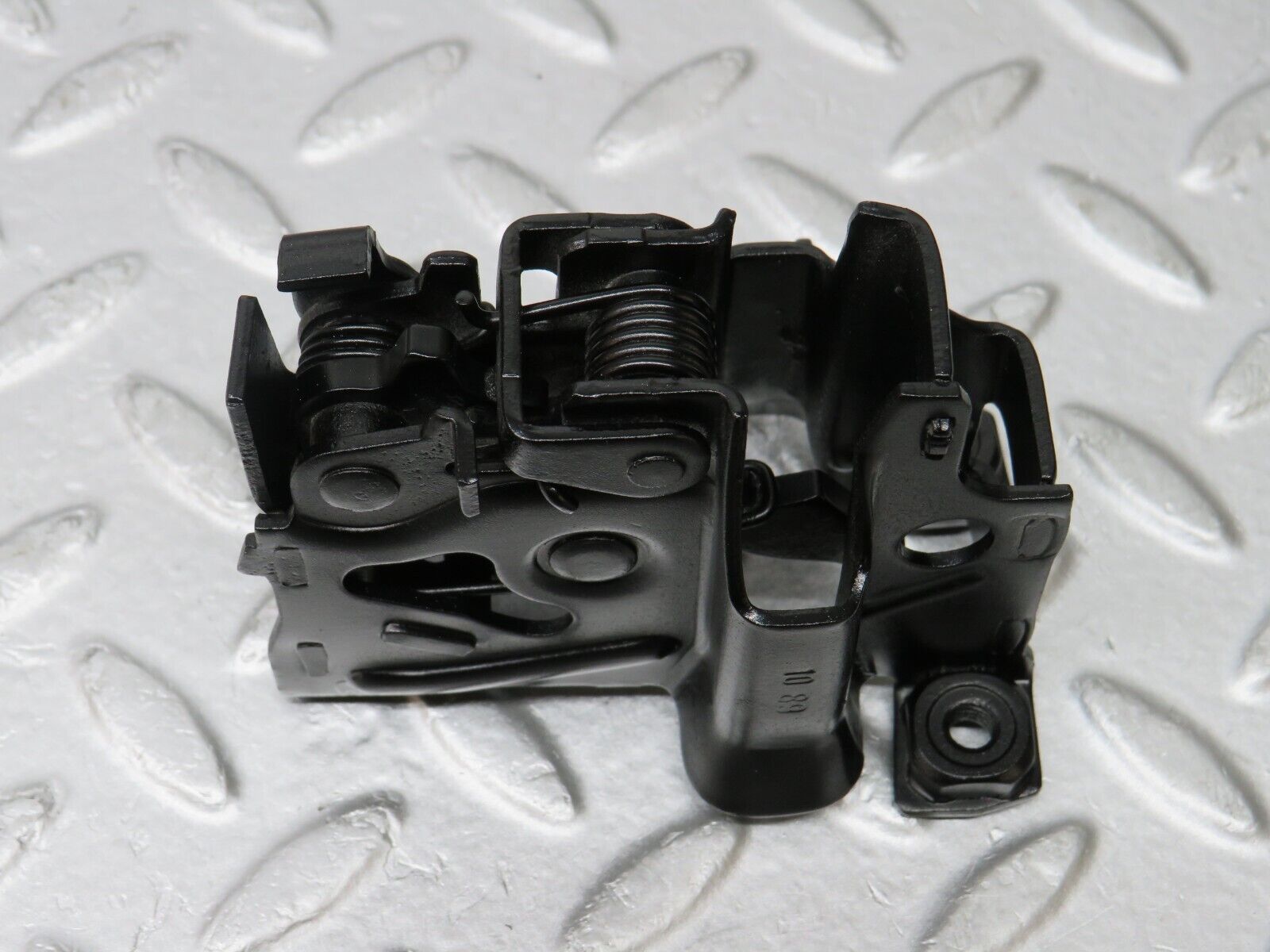 36113 Mercedes-Benz W126 420SE Bonnet Lock Catch Left Side 1268801160