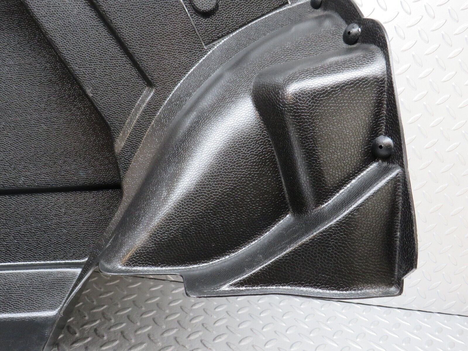 36559 Mercedes-Benz W201 190E 2.0L Trunk Cover Panel Left Side 2016931933