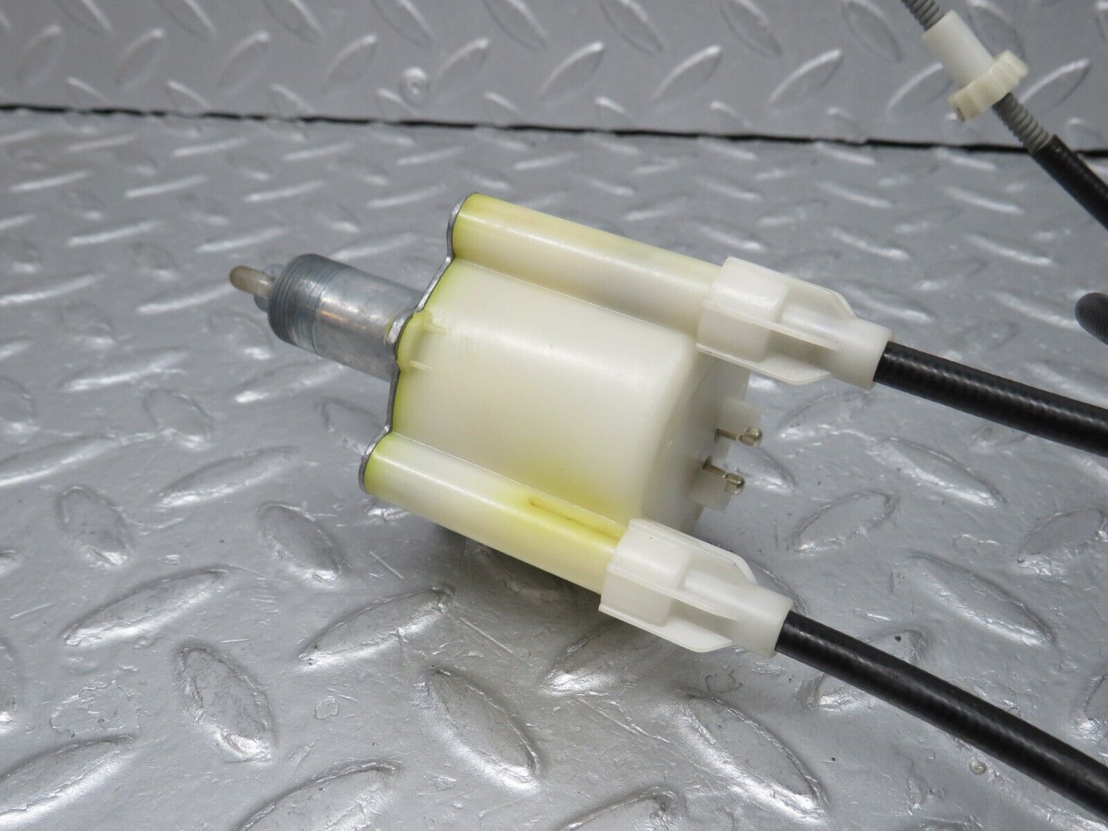 38034 Mercedes-Benz A124 320E Cabriolet Heater Control Unit Switch 1248300185