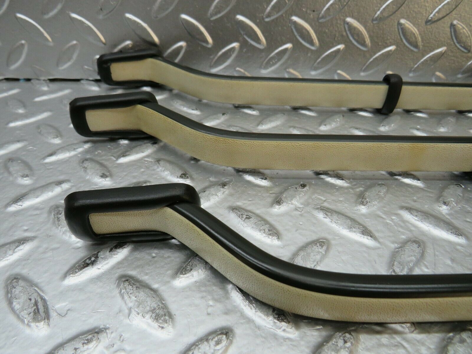 23010 Mercedes-Benz C123 230CE Coupe Interior Roof Grab Handle Set