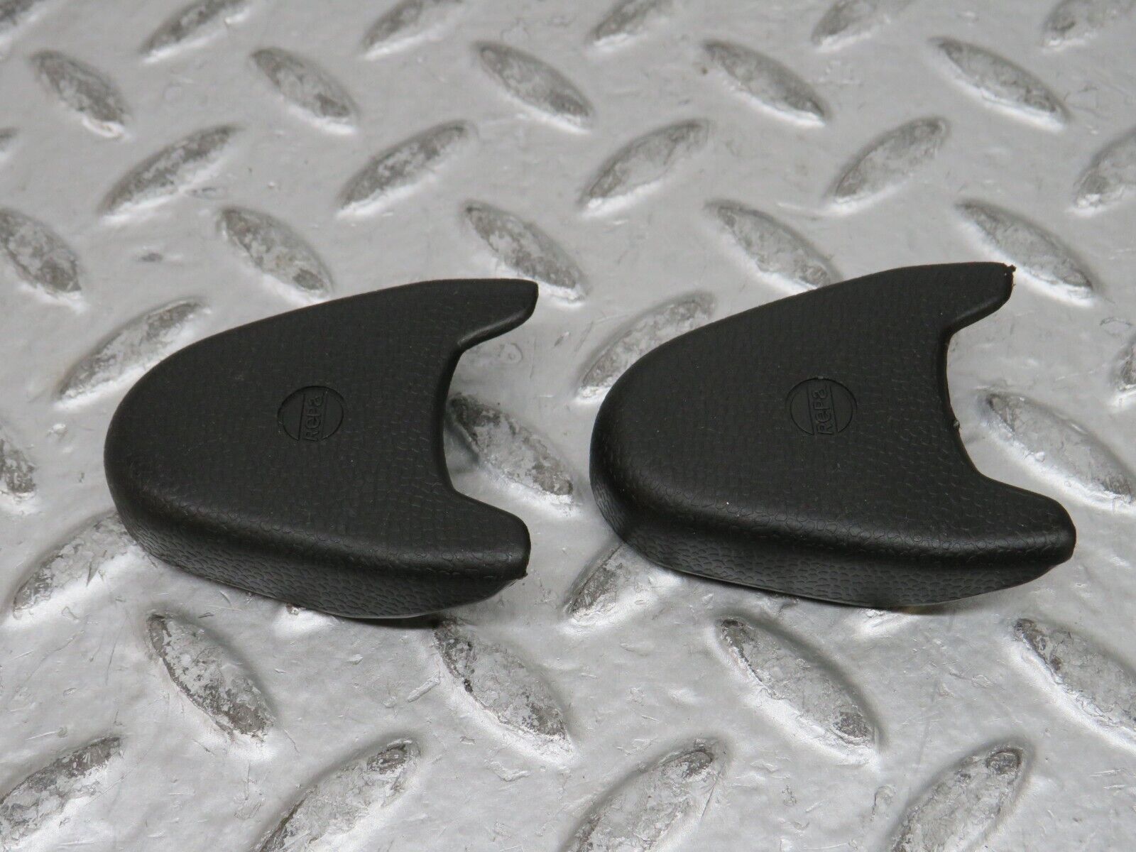 28494 Mercedes-Benz S123 240D Wagon Seat Belt Plastic Cap Pair 0008680430