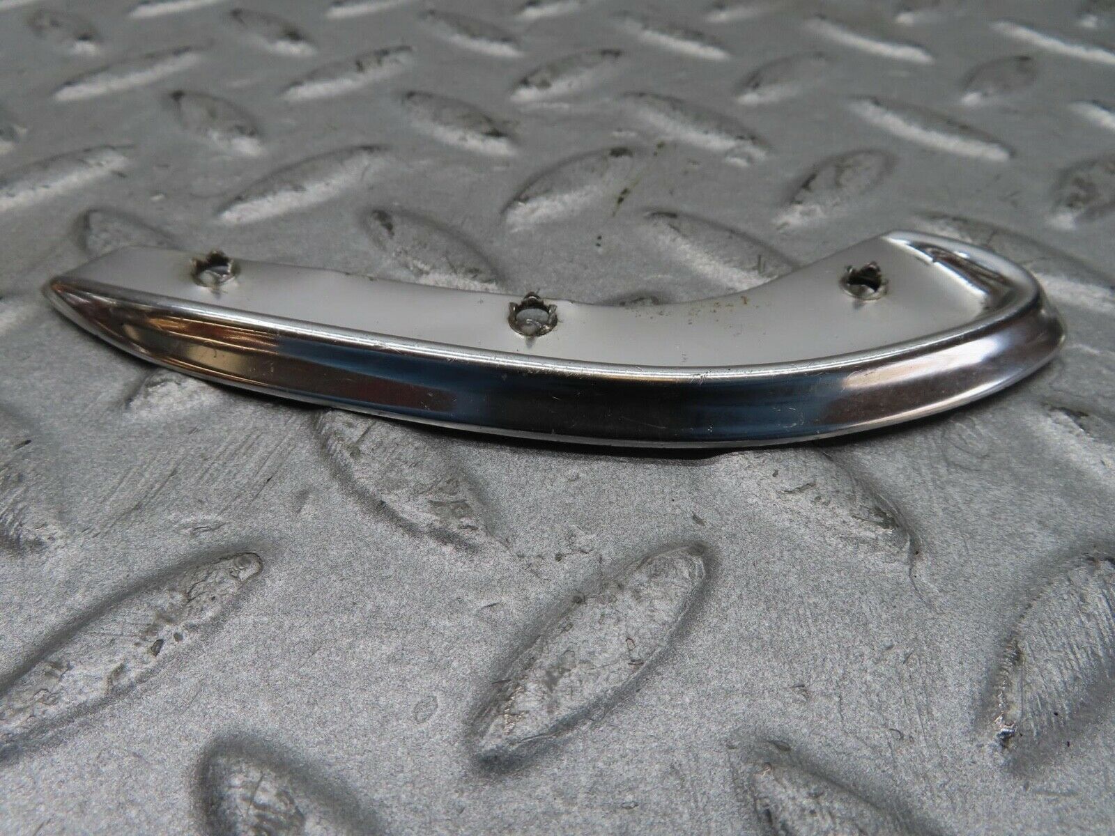 12588 Mercedes-Benz W108 280SE 3.5 Interior Door Handle Trim Left And Right