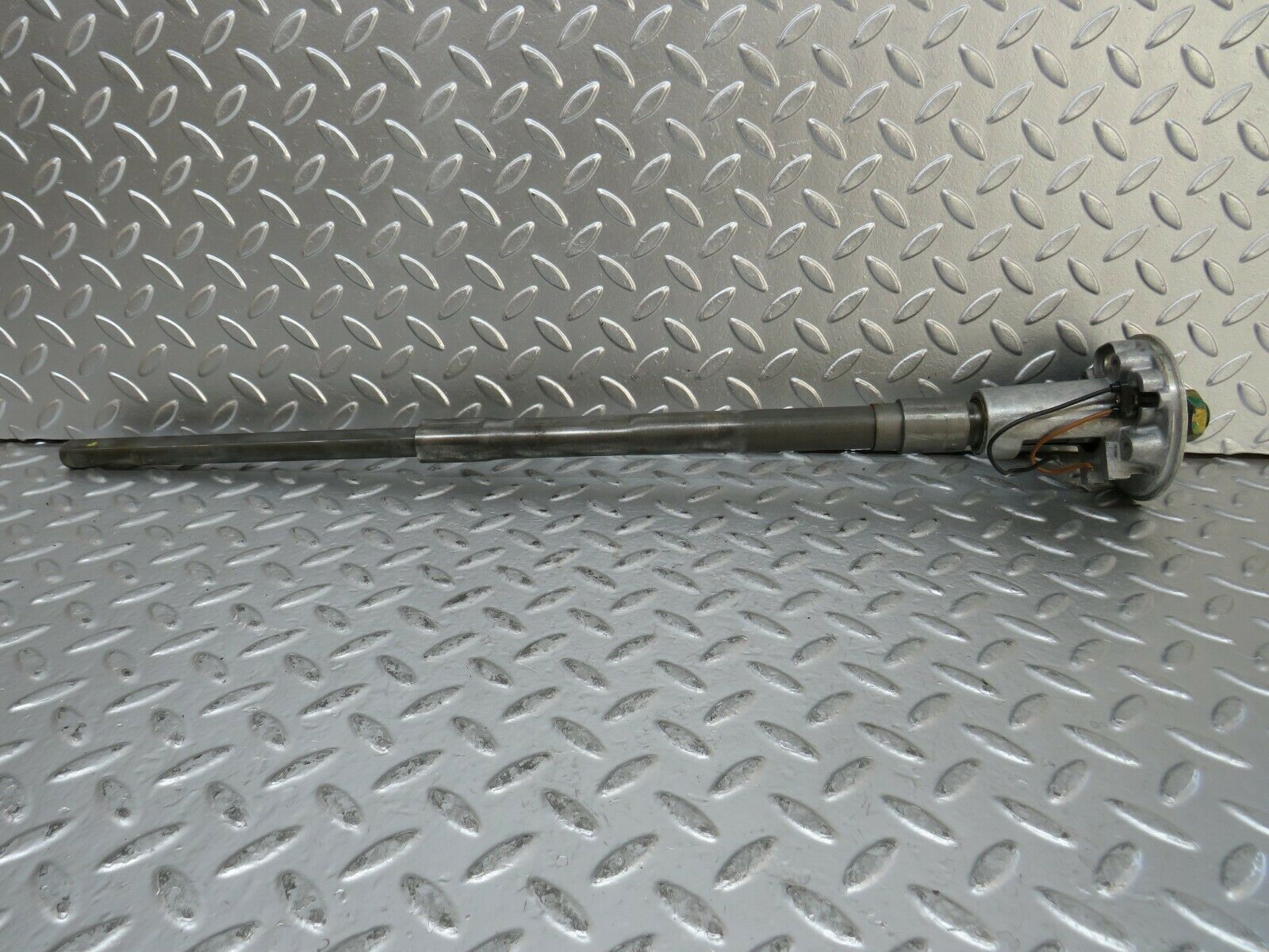 23844 Mercedes-Benz C107 450SLC Coupe Steering Column Shaft