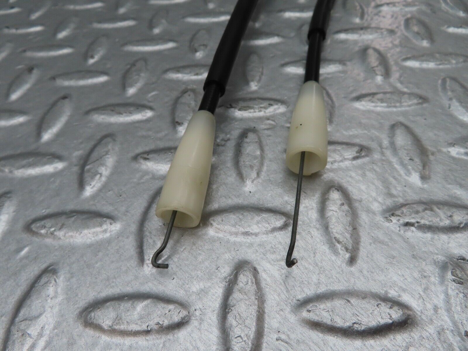 18117 Mercedes-Benz W123 200 Heater Control Cable