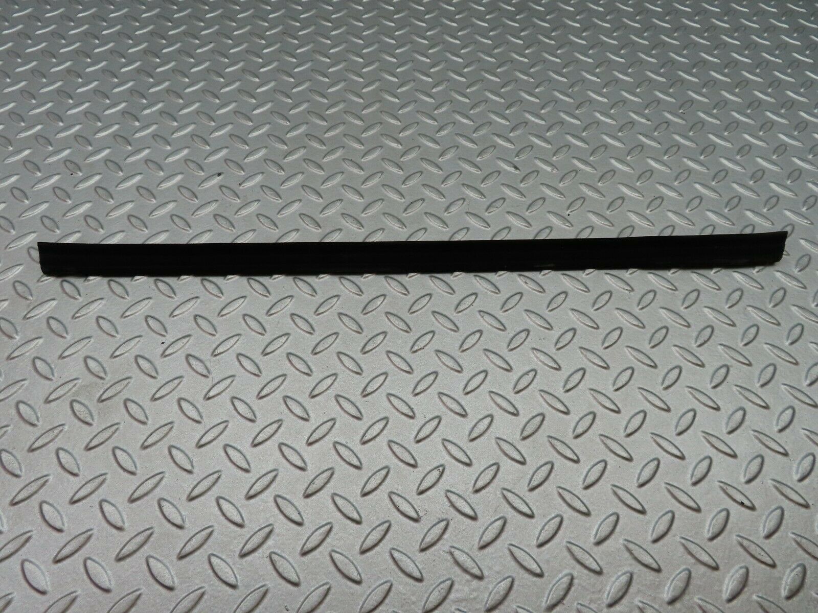 5694 Mercedes-Benz W123 200 Outer Window Weatherstrip Seal Front Left