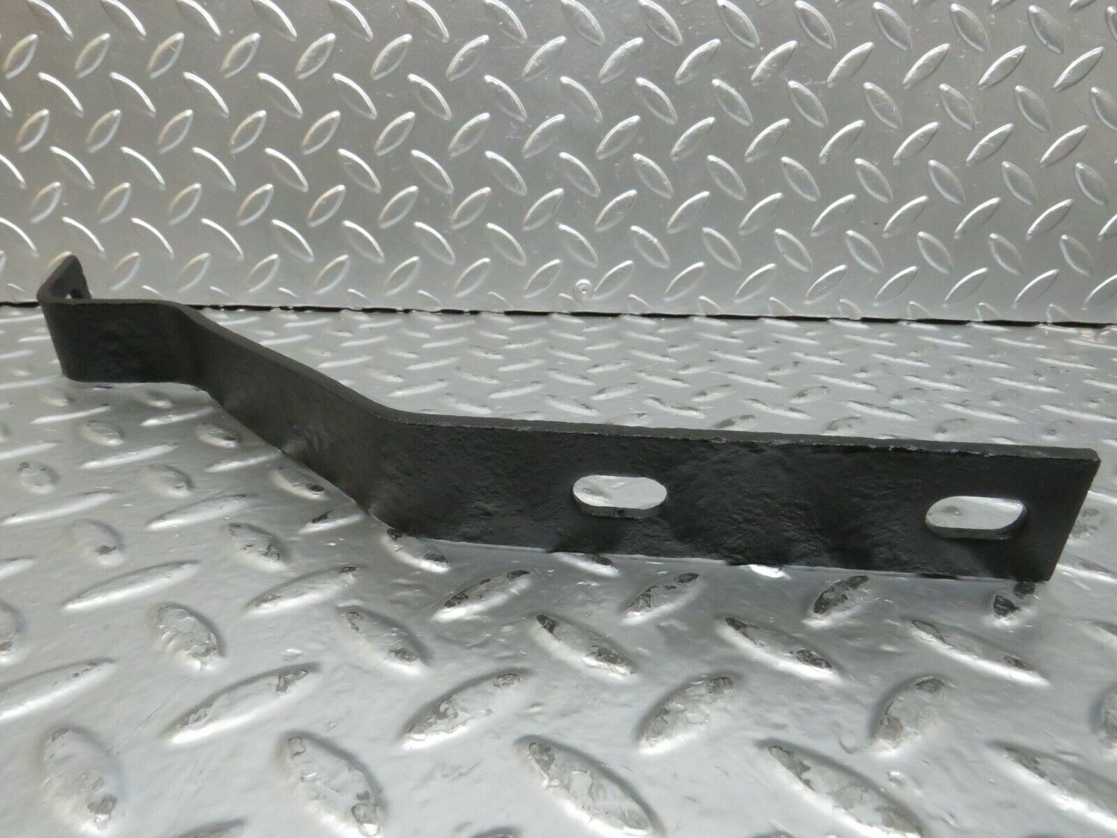 23823 Mercedes-Benz C107 450SLC Coupe Front Bumper Bracket Pair