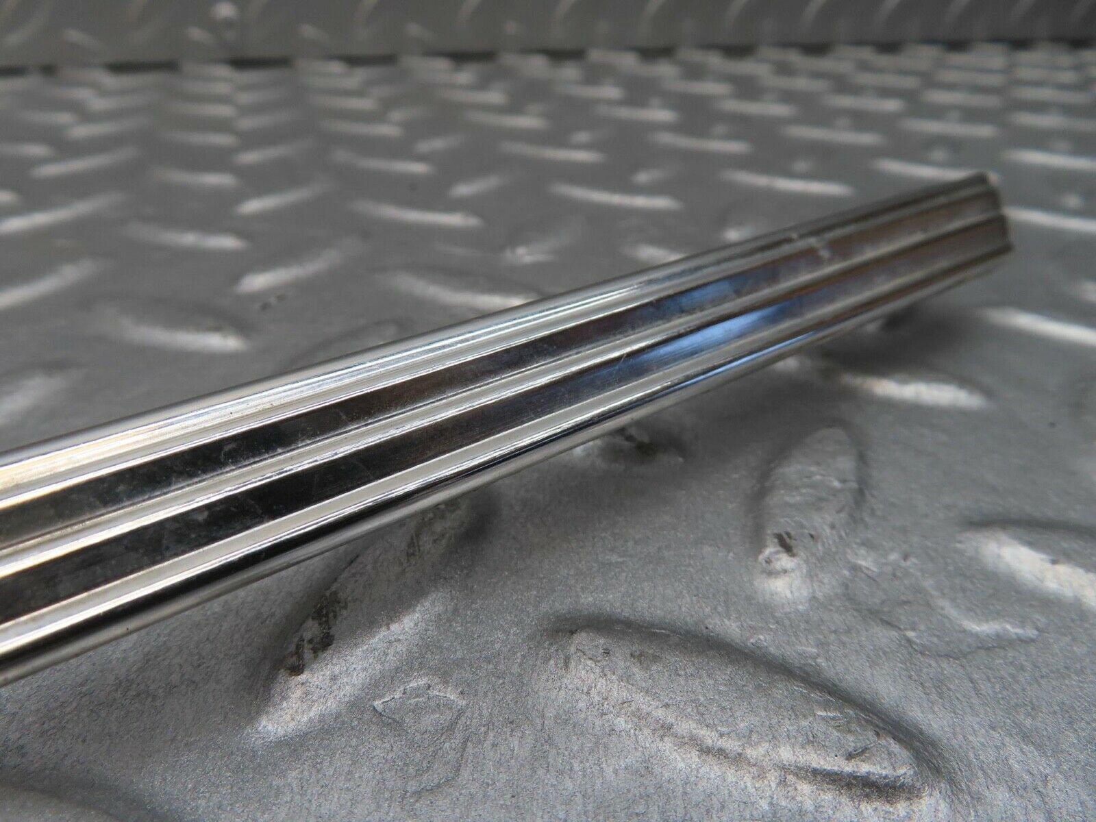 12898 Mercedes-Benz W111 220SE Front Right Door Card Chrome Trim