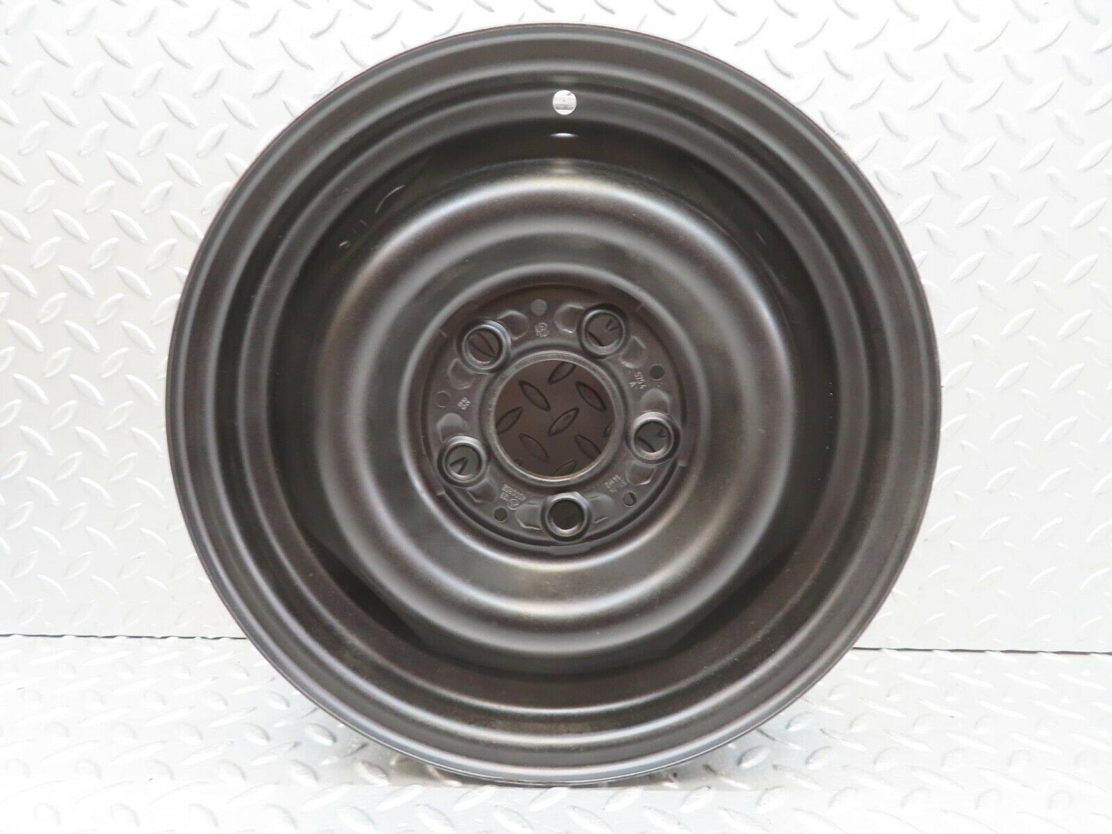13234 Mercedes-Benz Steel Wheel 5.5Jx14H2 ET30 5x112 1234000302