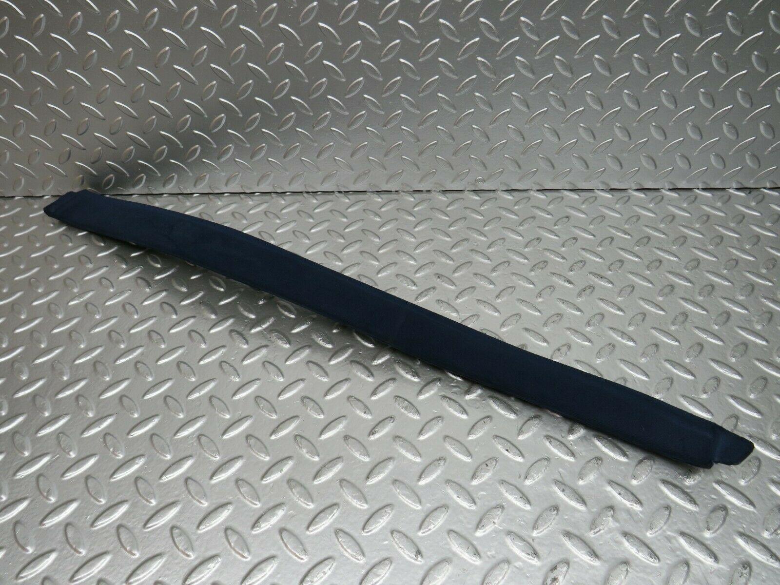 24607 Mercedes-Benz W140 S320 C Pillar Side Cover Right Side Blue 1406902226