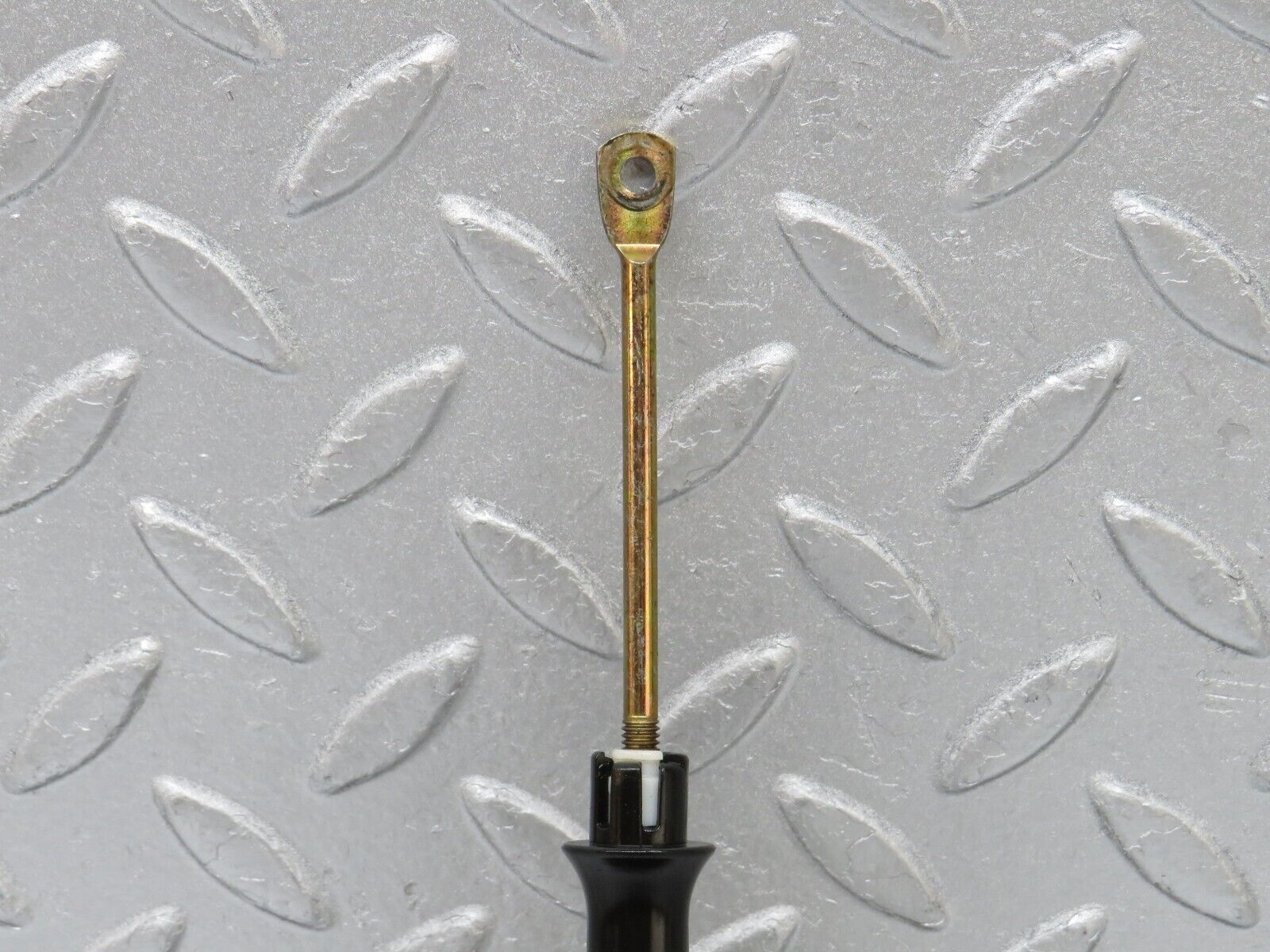 36632 Mercedes-Benz W201 190E 2.0L Rear Right Door Lock Vacuum Actuator