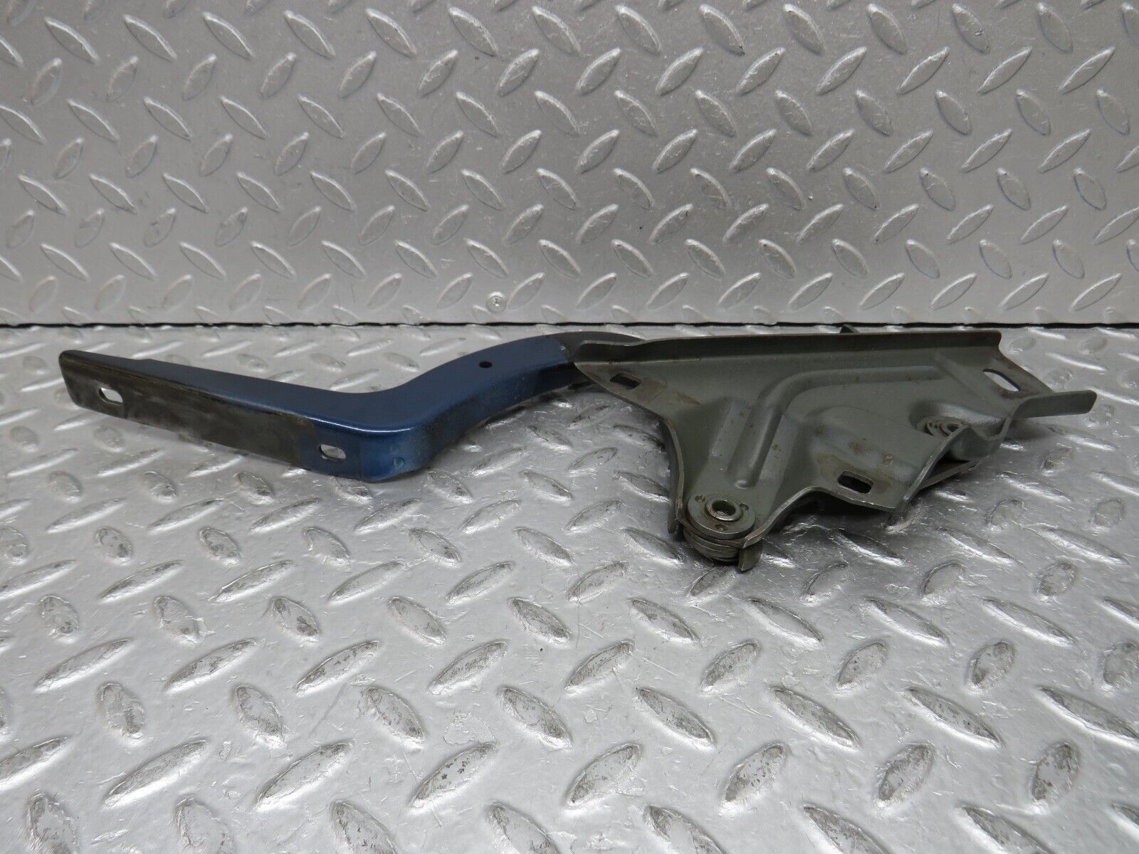 37416 Mercedes-Benz W109 300SEL Trunk Lid Hinge Left Side