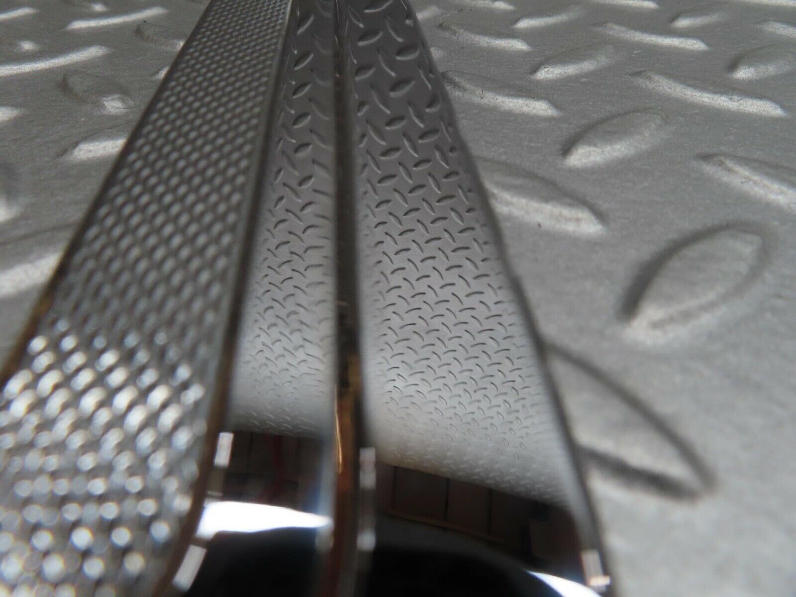 13070 Mercedes-Benz W111 220S C Pillar Chrome Trim Left Side 1116900389