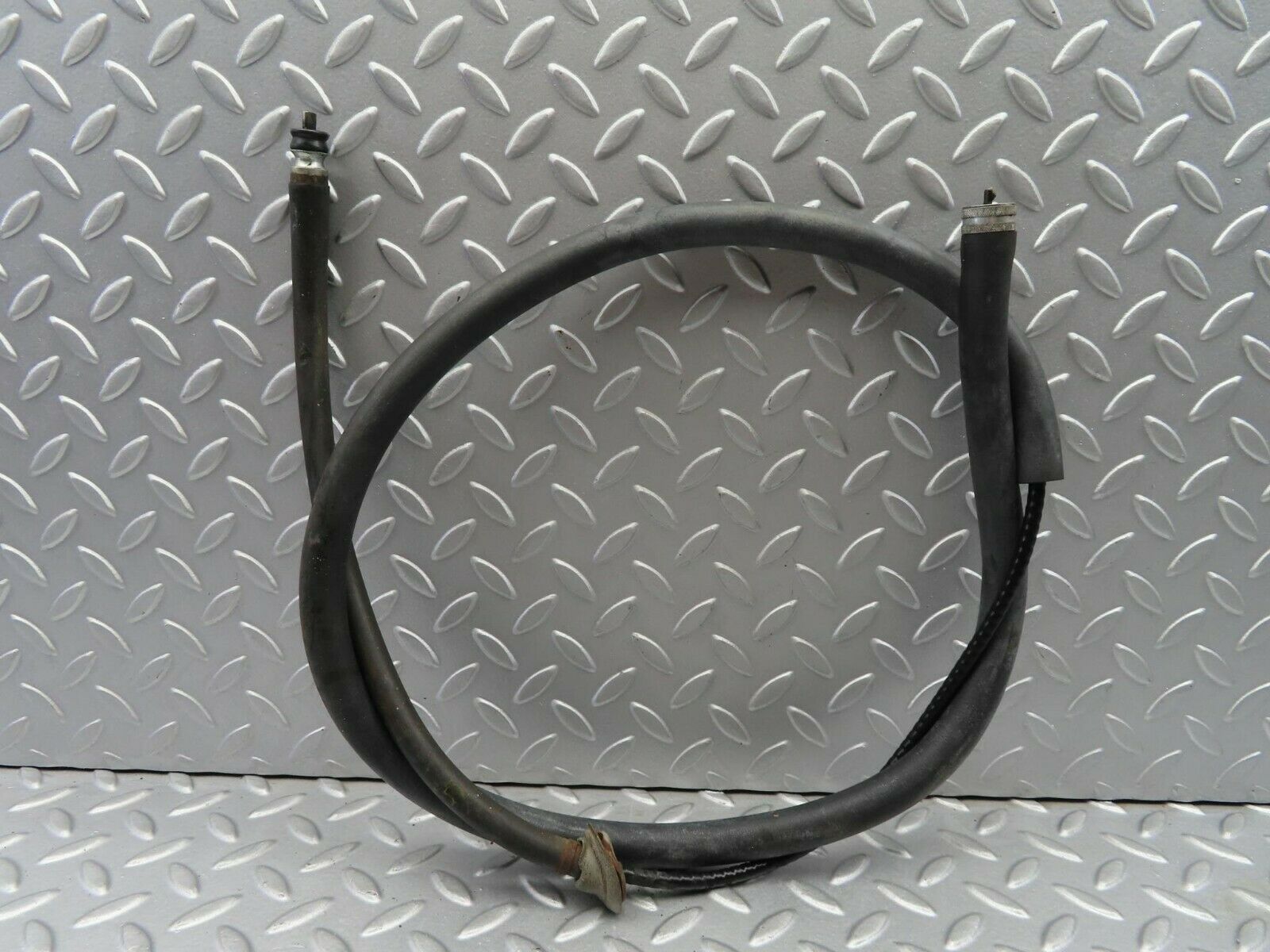 7209 Mercedes-Benz C107 350SLC Coupe Speedometer Cable For Automatic Gearbox