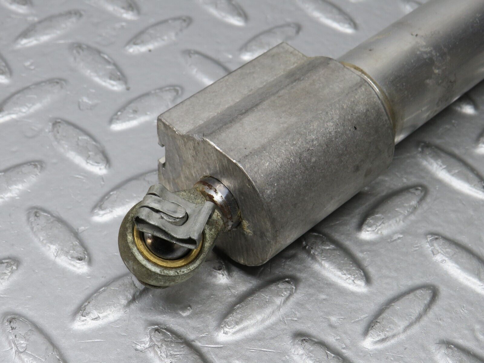 38630 Mercedes-Benz R129 280SL Coupe Roof Folding Lift Cylinder 1298000272