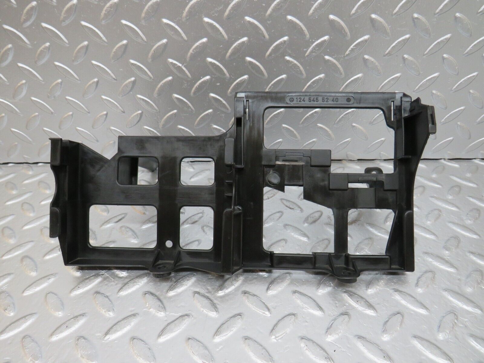 29272 Mercedes-Benz W124 230E Ecu And Relay Bracket 1245455240