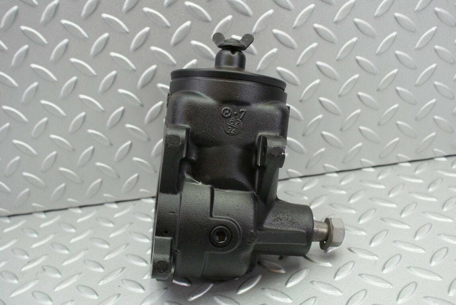 2872 Mercedes-Benz C123 280CE Coupe Power Steering Pump 1164602680