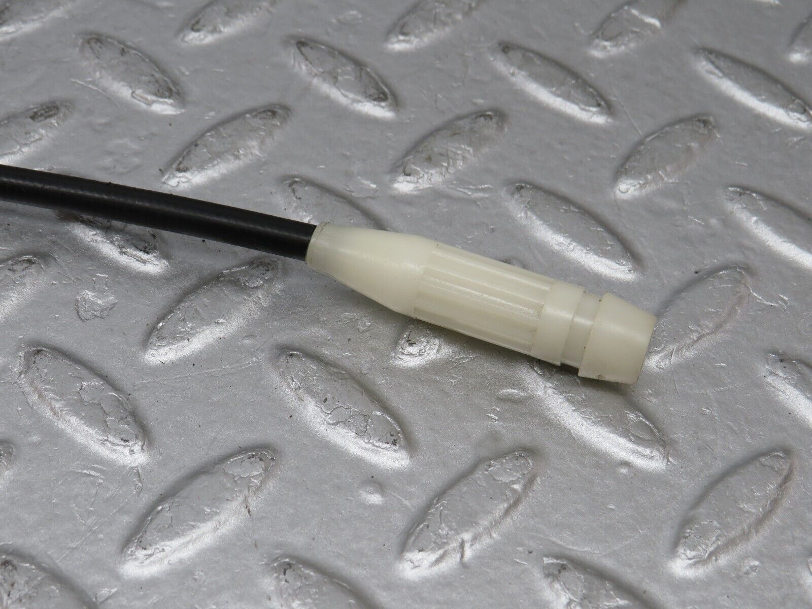 36204 Mercedes-Benz W126 420SE Heater Control Cable 1268300131