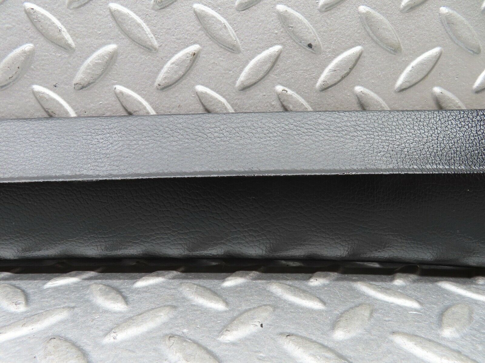 19058 Mercedes-Benz W123 300D A Pillar Cover Left Side Black