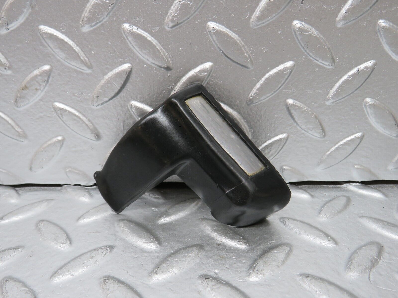 25634 Mercedes-Benz W123 200 Rear Left Fender Wing Lower Moulding Trim