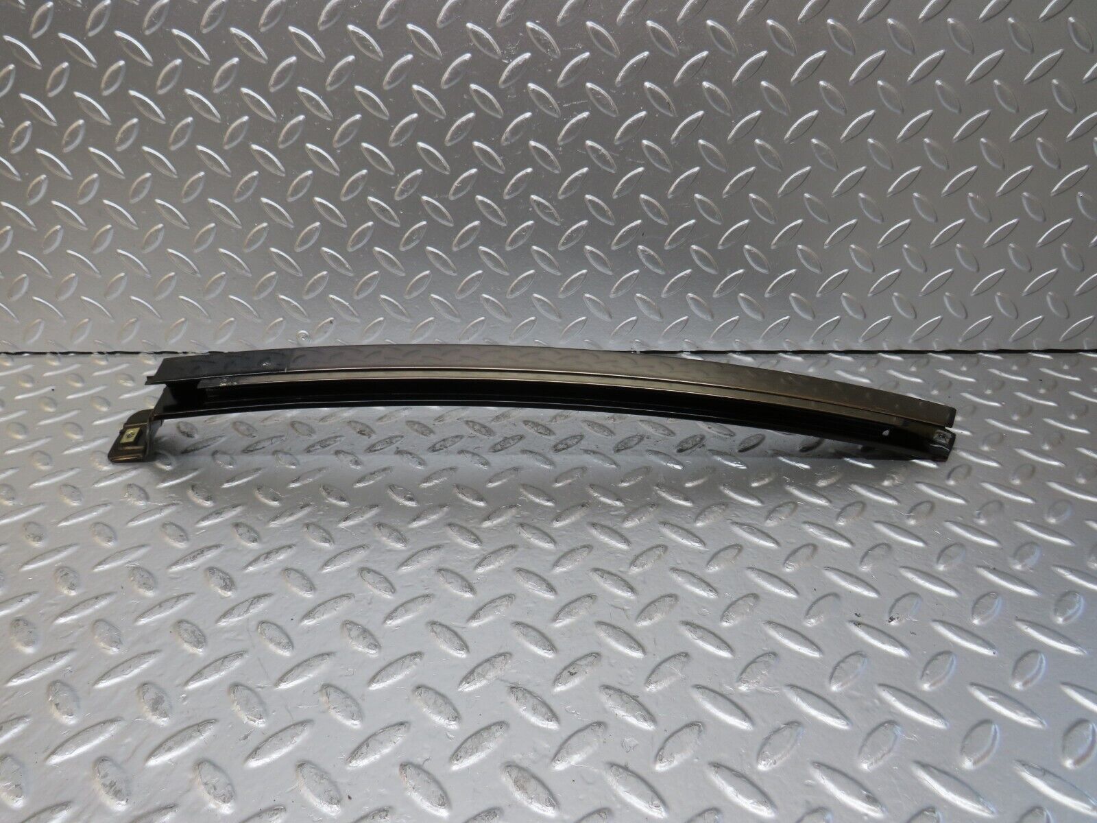 25061 Mercedes-Benz W140 S320 Rear Left Door Window Exterior Trim