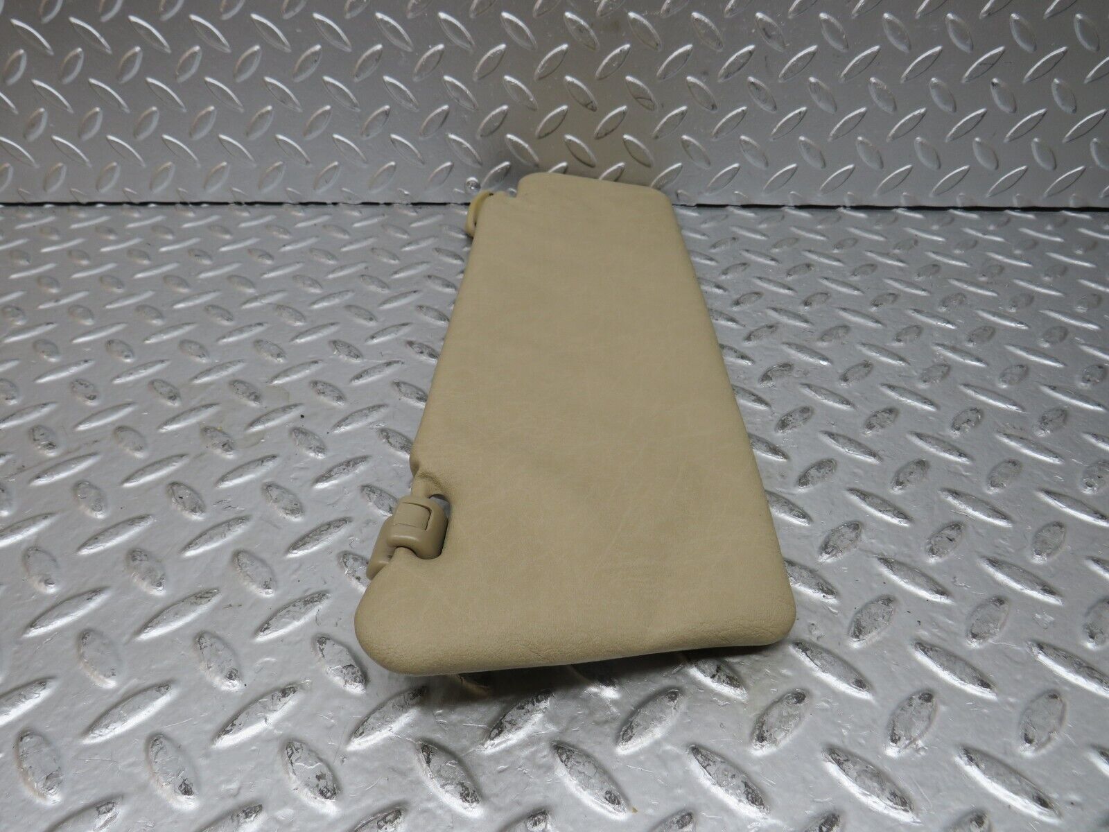 27529 Mercedes-Benz S124 300TE Wagon Sun Visor Right Side