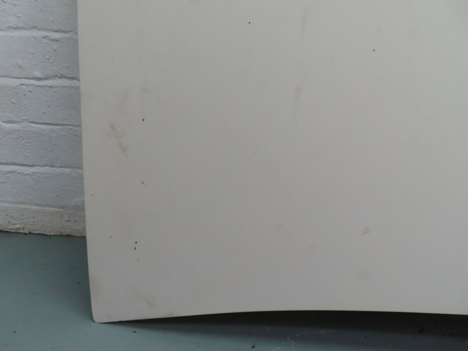 5997 Mercedes-Benz W123 200 Boot Lid Trunk Door