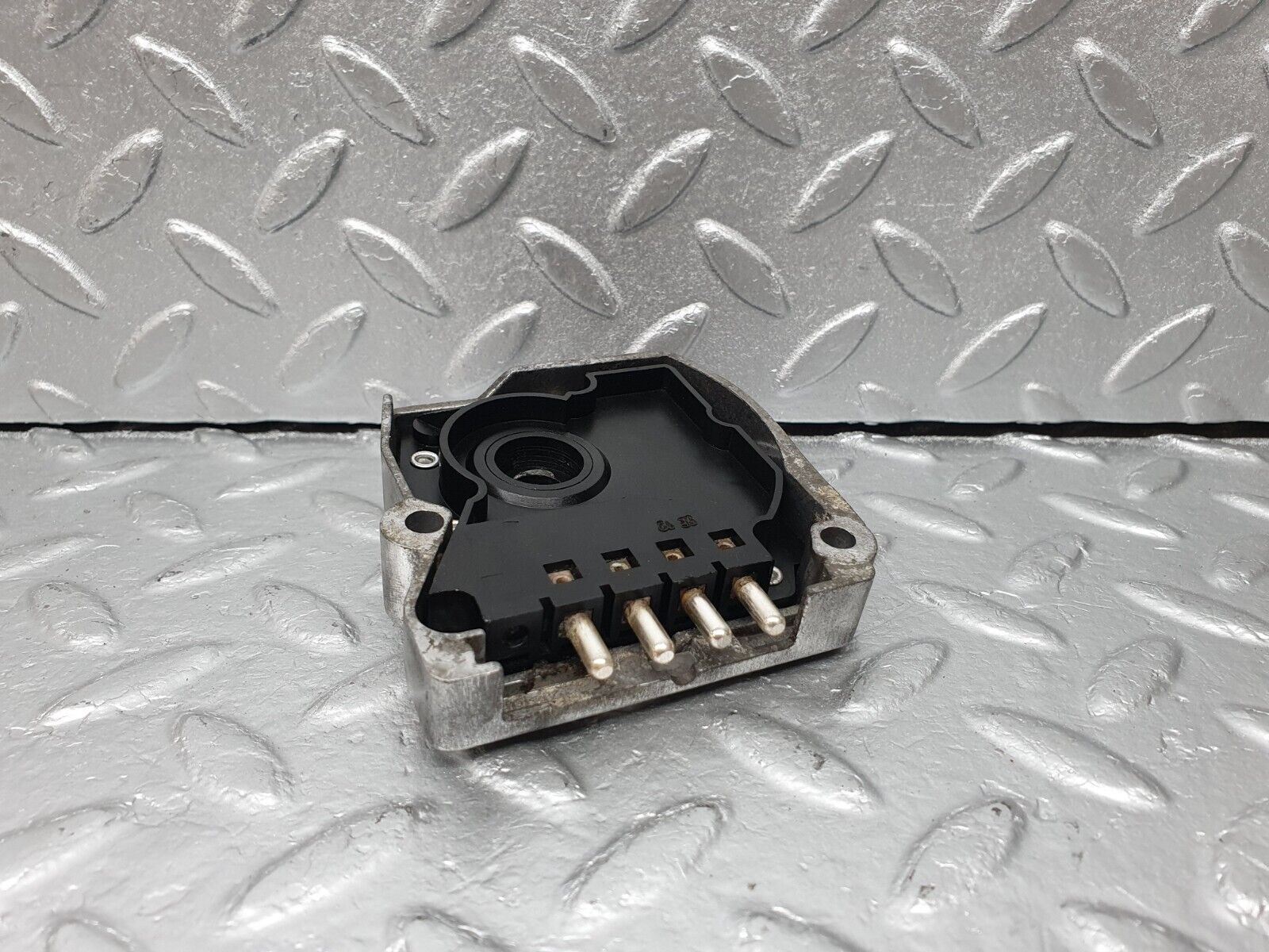 41318 Mercedes-Benz W123 300D Reverse Light Switch 722.118 0005454206