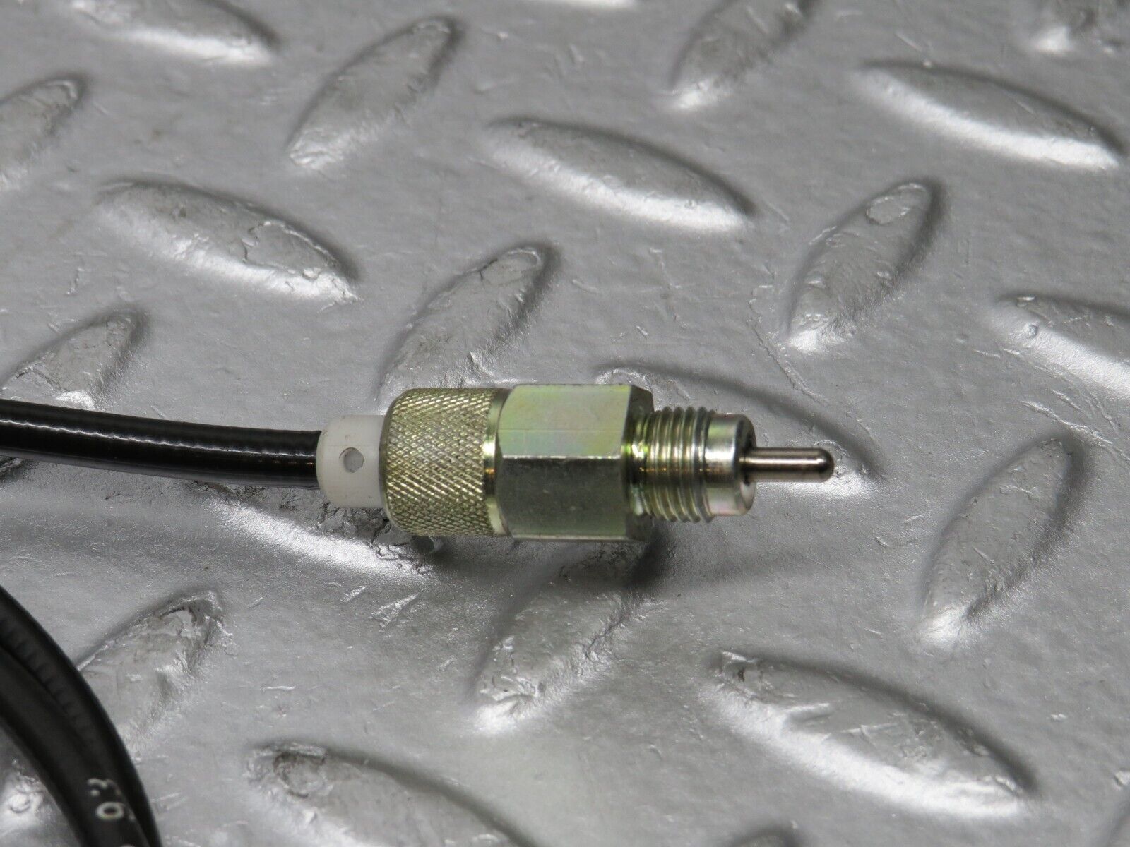 38474 Mercedes-Benz R129 280SL Coupe Steering Lock Transmission Lockout Cable 1292670264