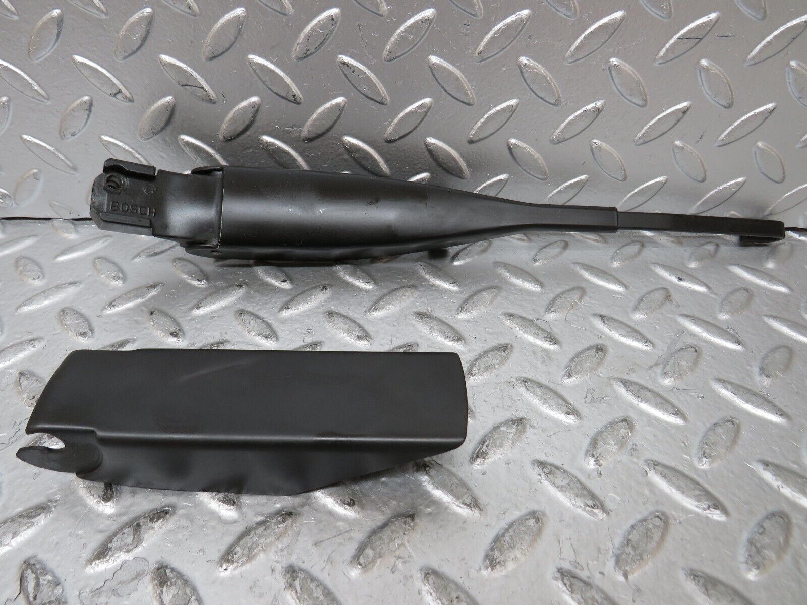 26607 Mercedes-Benz C124 220CE Coupe Wiper Arm