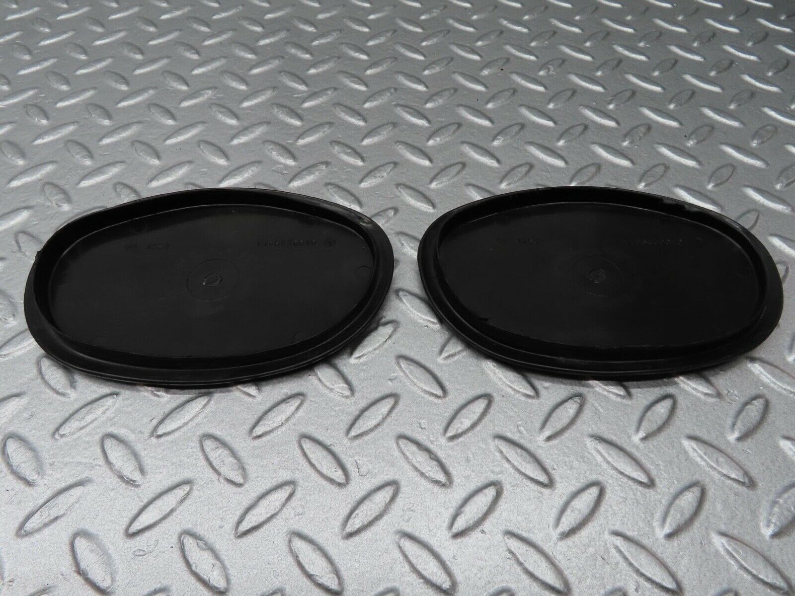 12734 Mercedes-Benz W111 220SE Suspension Mount Plastic Cover 1106830010