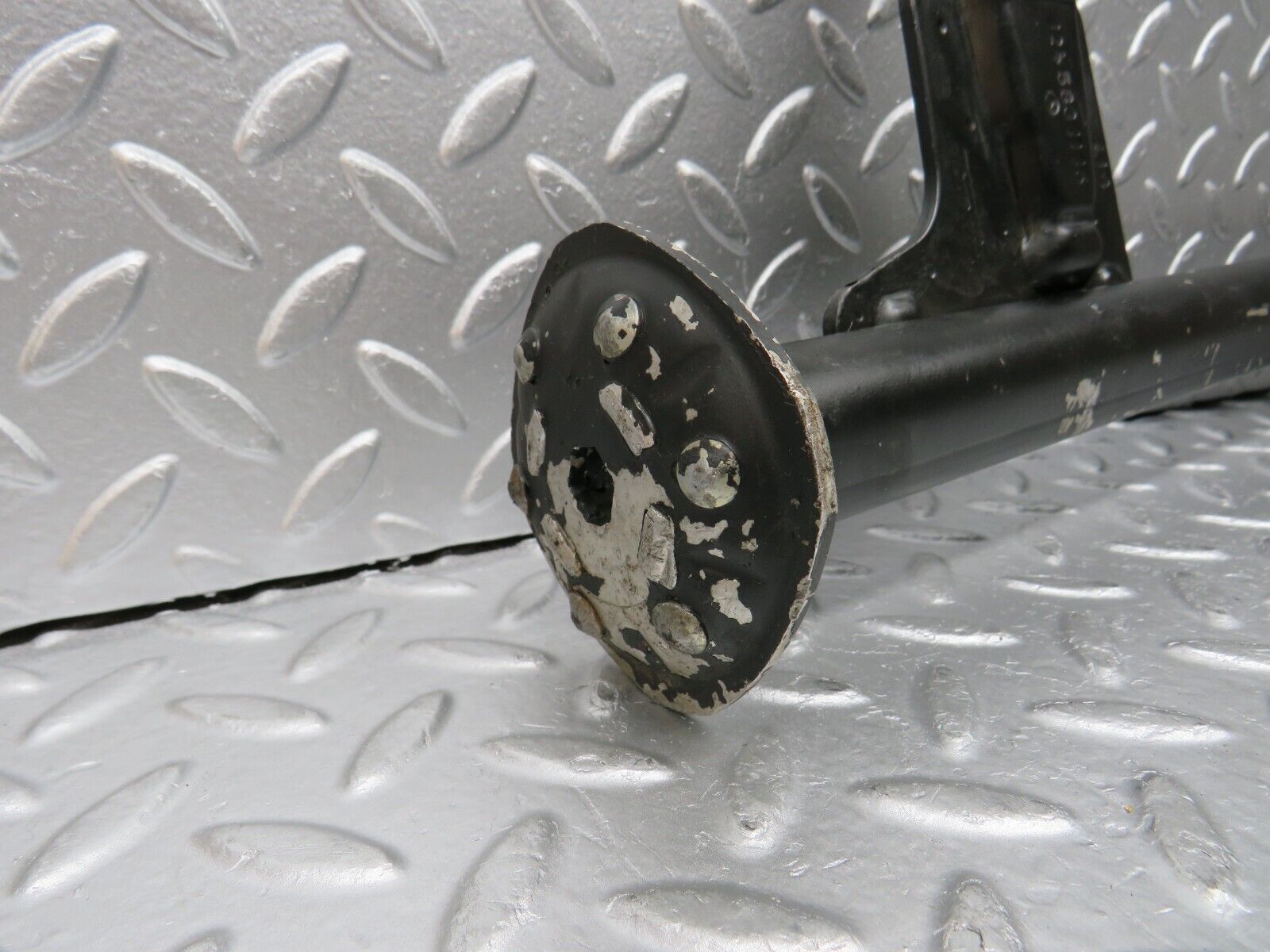 30440 Mercedes-Benz W124 230E Car Jack 1245831115