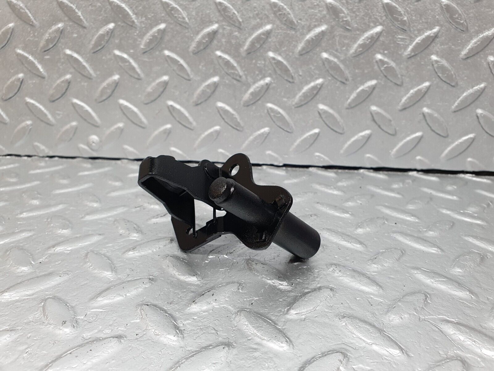 41525 Mercedes-Benz W124 200E Bonnet Lock Catch 1248800260