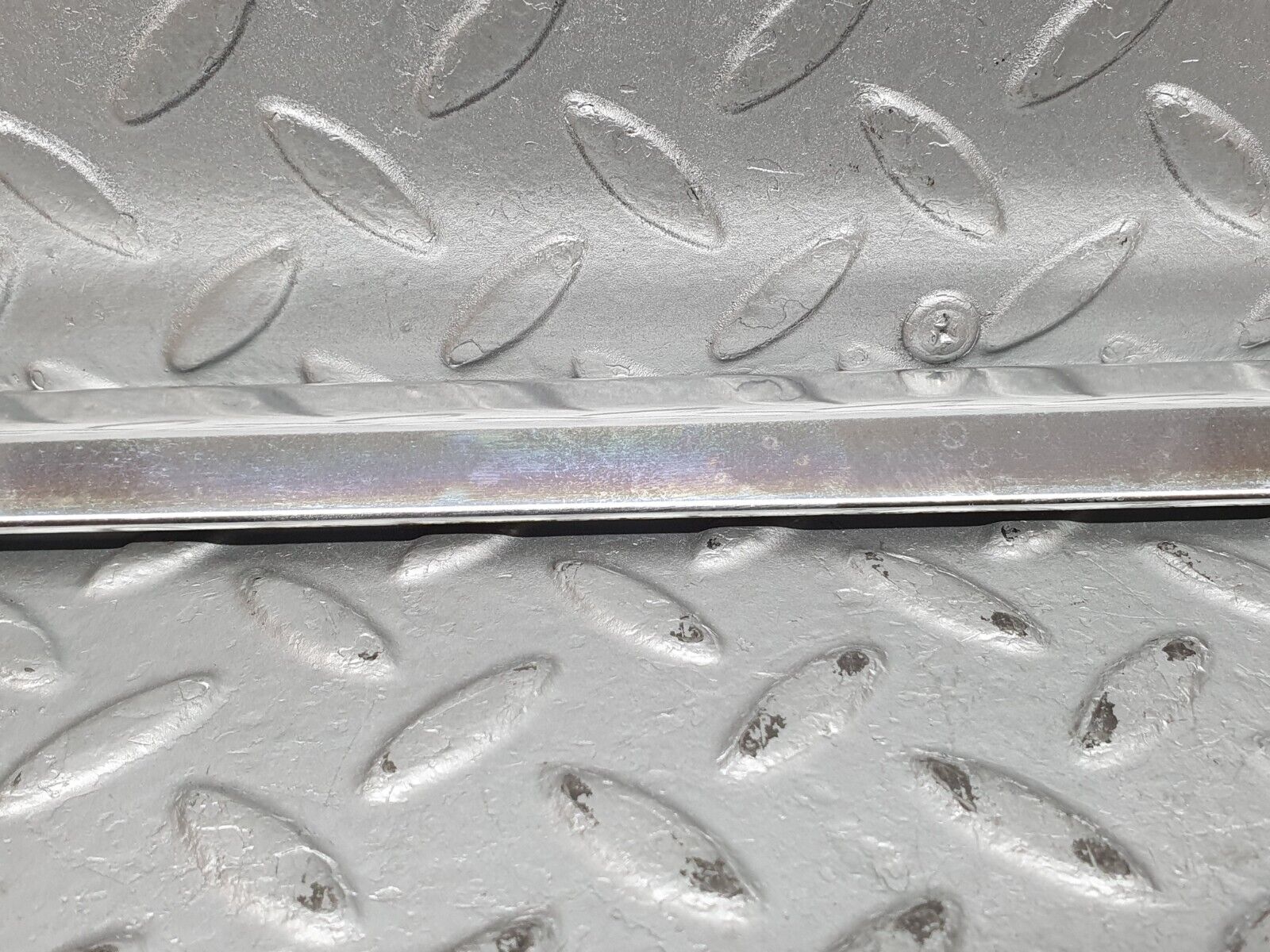 41187 Mercedes-Benz W126 300SE Rear Right Door Chrome Moulding Trim