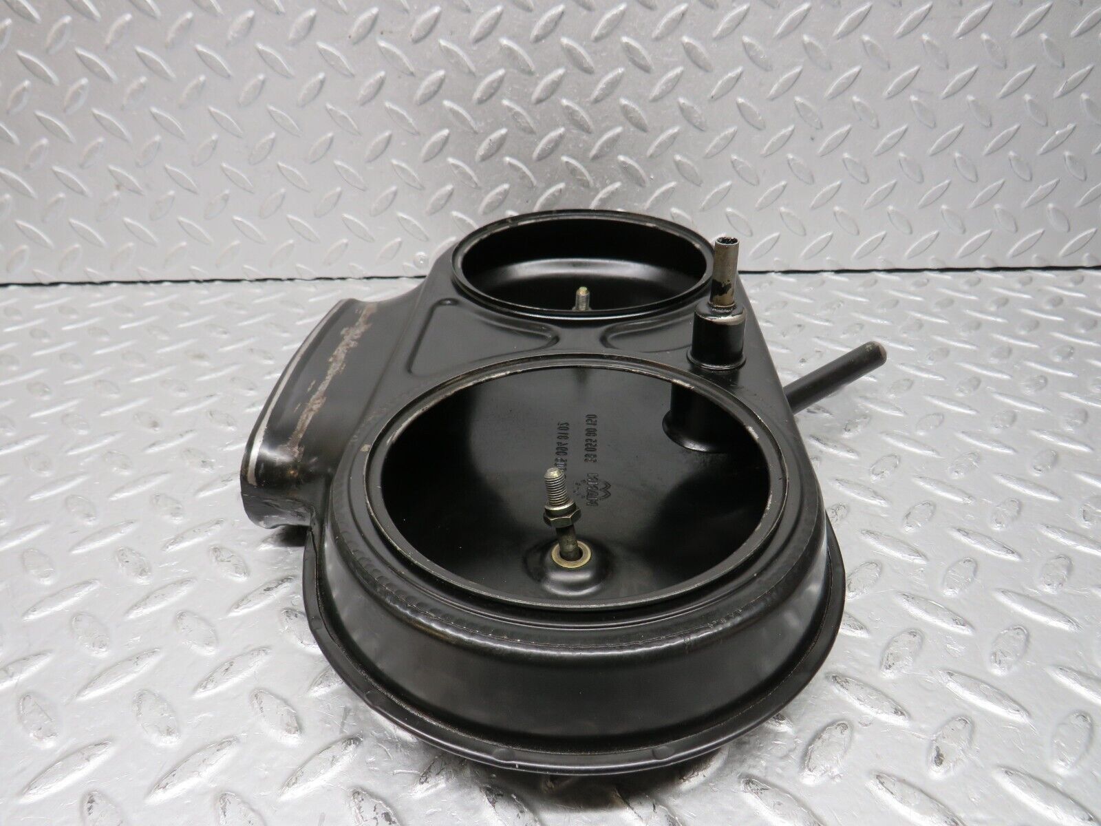 37706 Mercedes-Benz W108 280S Air Filter Housing Connection To Carburettor