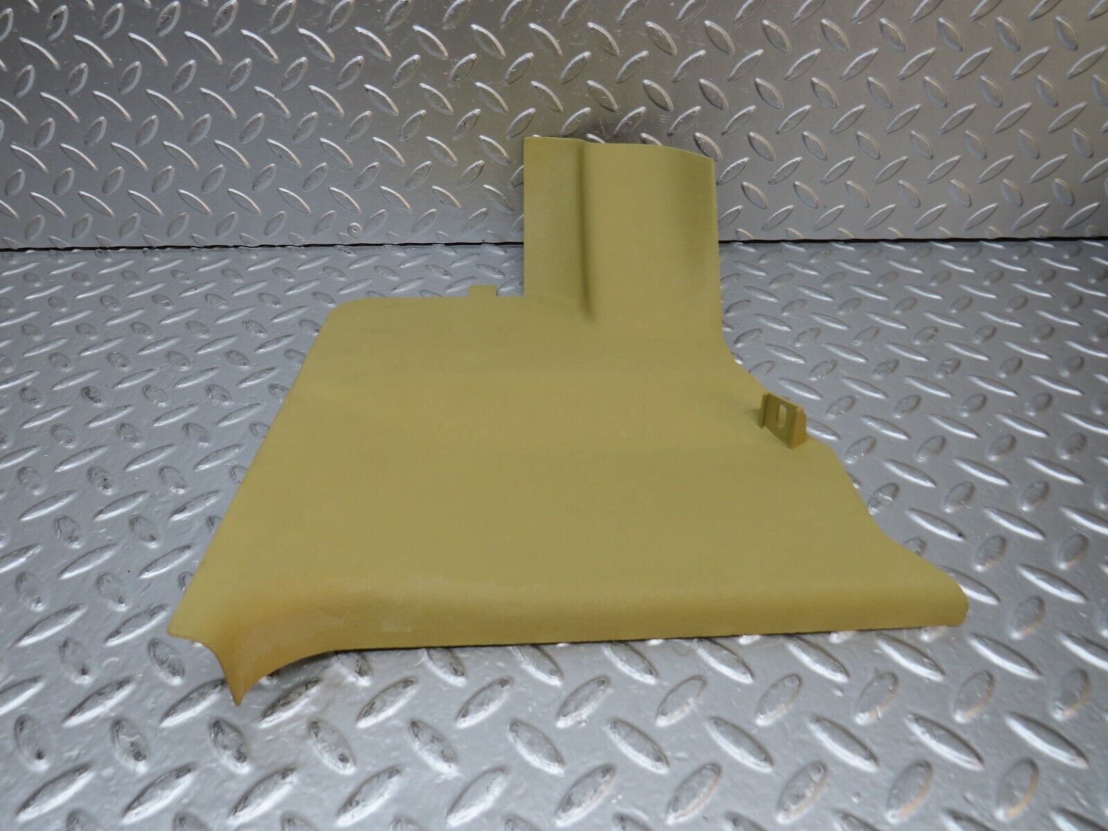 30610 Mercedes-Benz W201 190E 2.0L Kick Panel Right Beige 2016880606