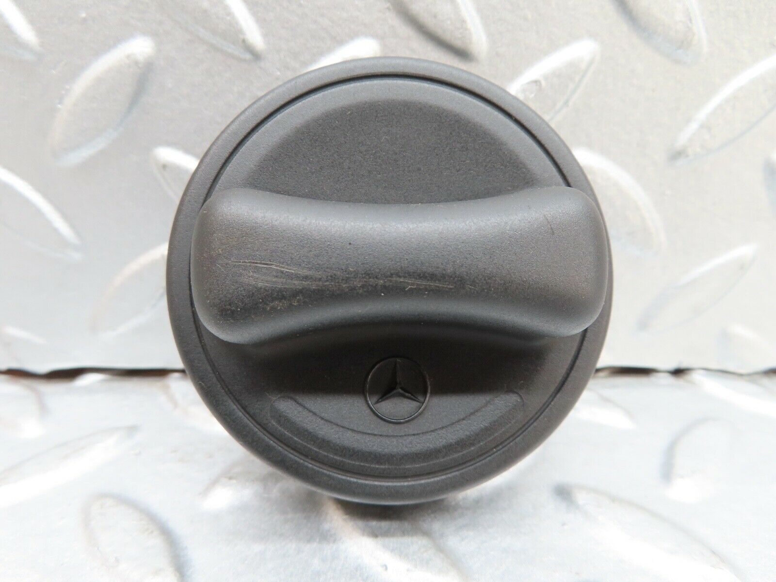 17510 Mercedes-Benz W140 S320 Fuel Tank Cap 1404700005