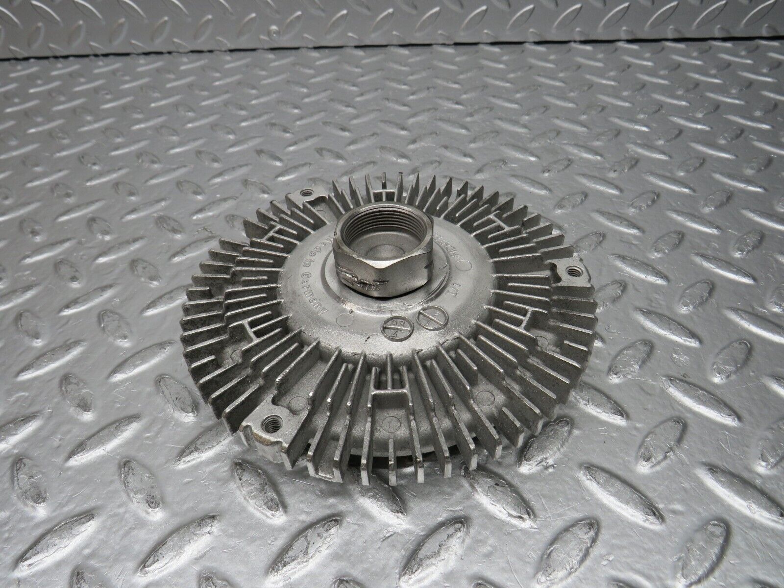 31468 Mercedes-Benz S124 220TE Wagon Engine Cooling Fan Clutch