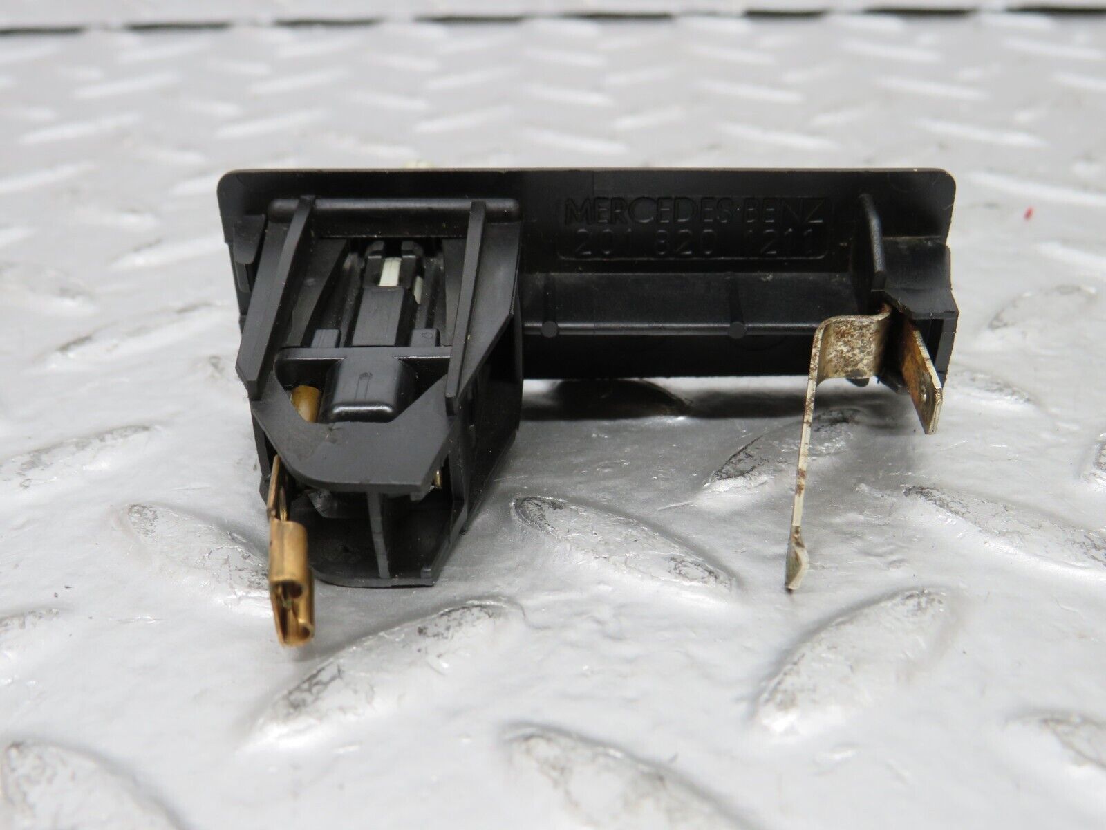 25194 Mercedes-Benz W201 190D Trunk Boot Light Switch 2018201211