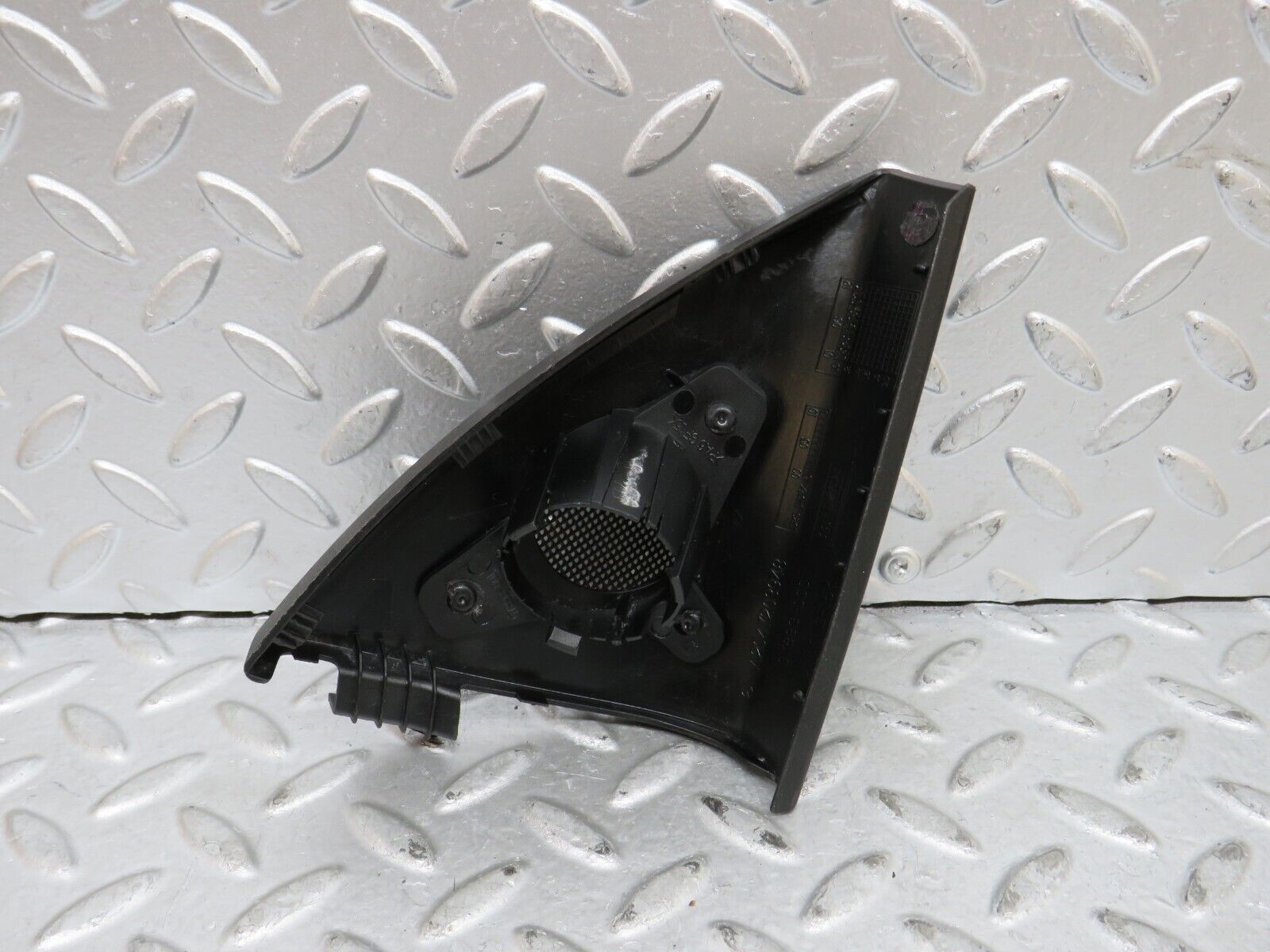 29092 Mercedes-Benz C124 320CE Coupe Front Left Door Speaker Cover 2047203948