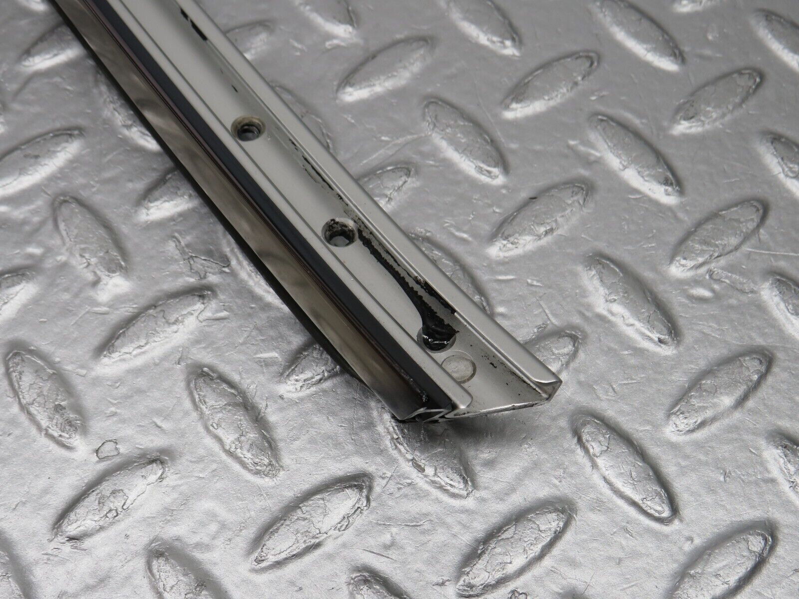 38521 Mercedes-Benz R129 280SL Coupe A Pillar Chrome Trim Cover Right