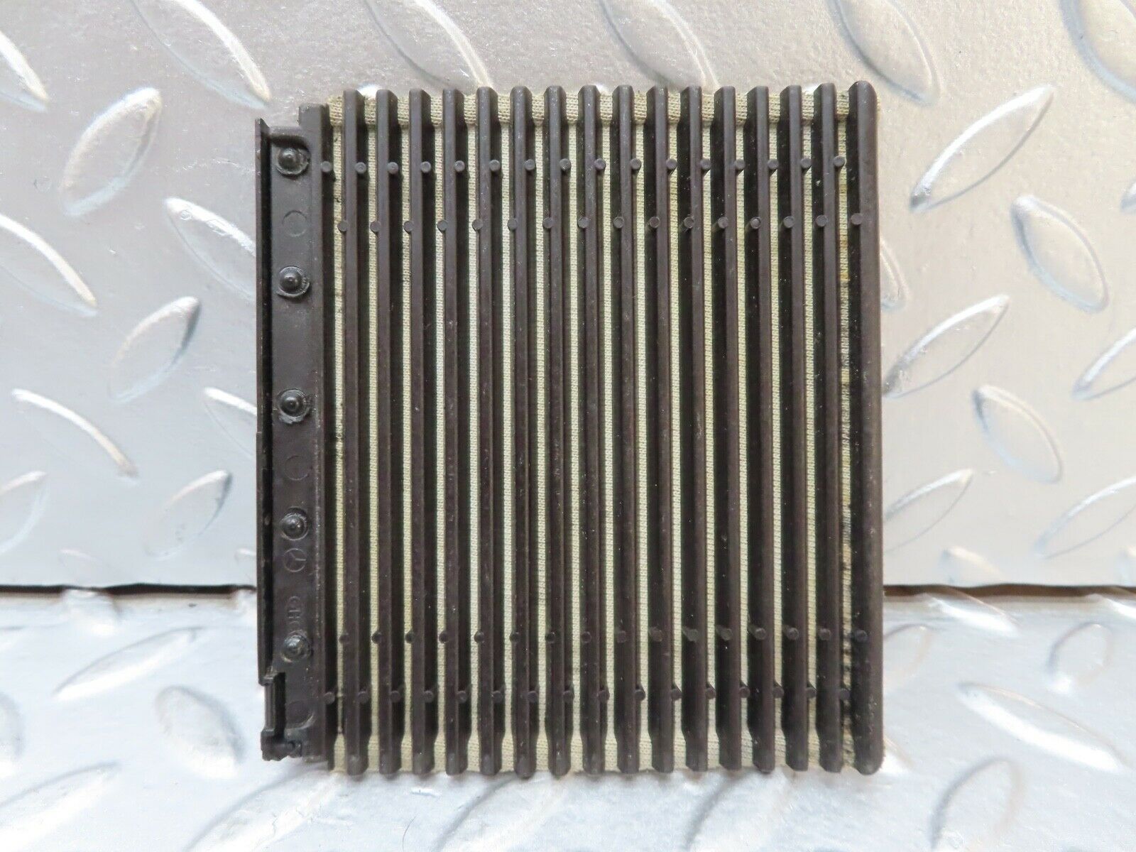 19918 Mercedes-Benz R129 300SL Coupe Centre Console Ashtray Shutter Cream