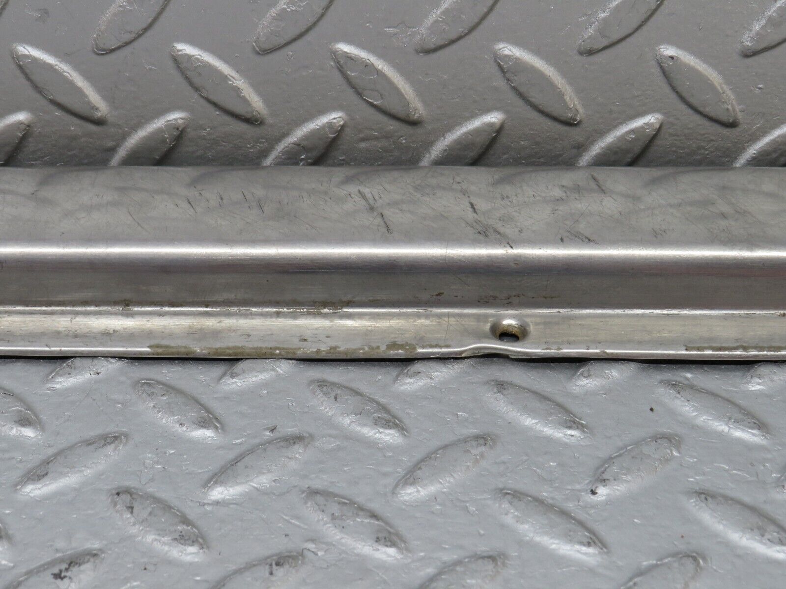 35767 Mercedes-Benz W108 Front Left Door Sill Chrome