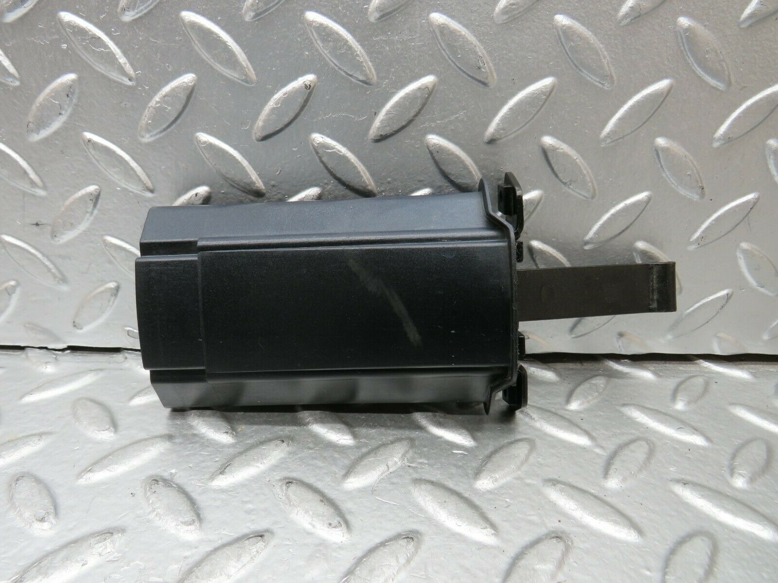 24188 Mercedes-Benz S124 220TE Wagon Door Safety Check Strap