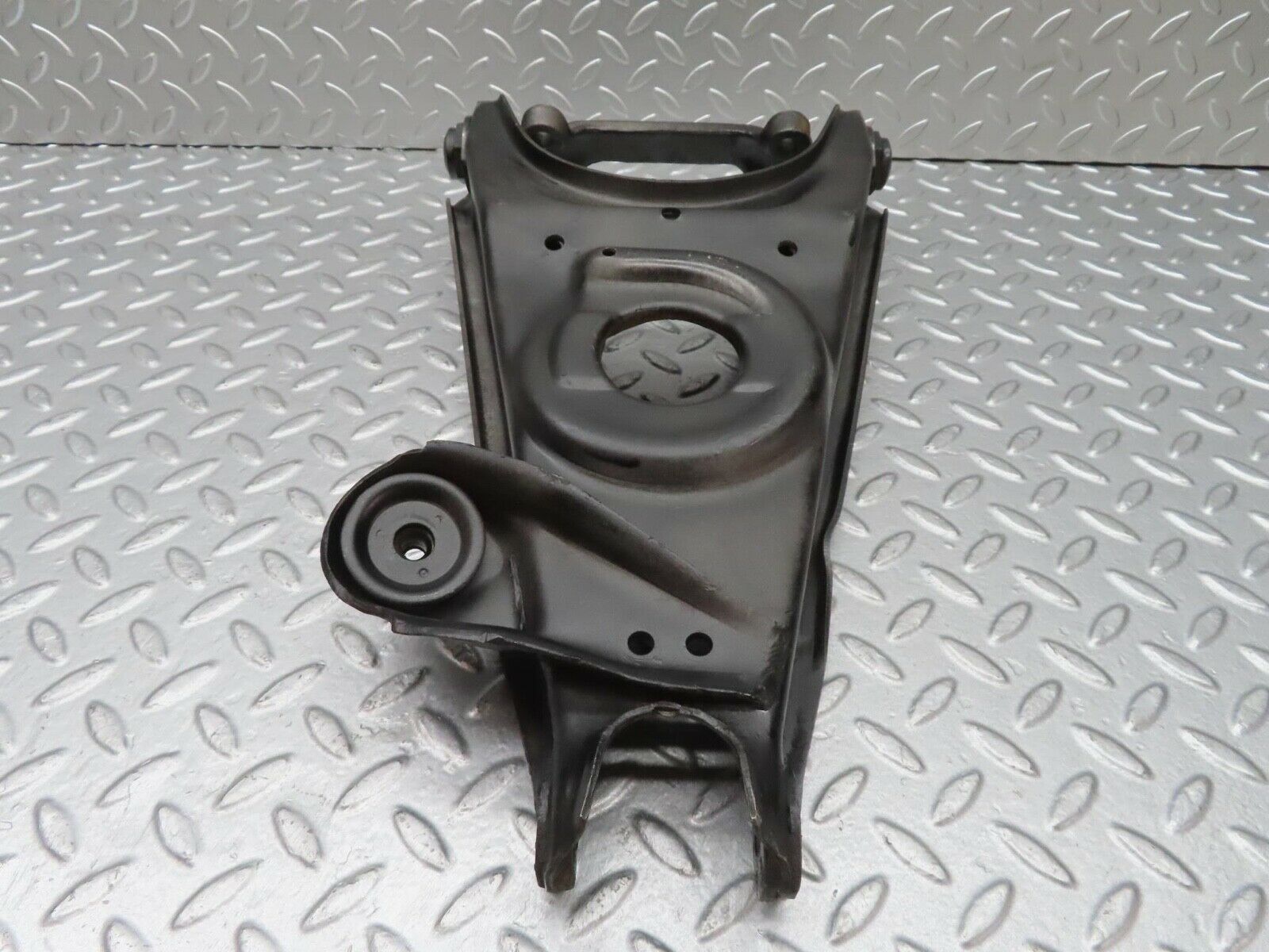 12965 Mercedes-Benz W111 220SE Front Right Lower Control Arm