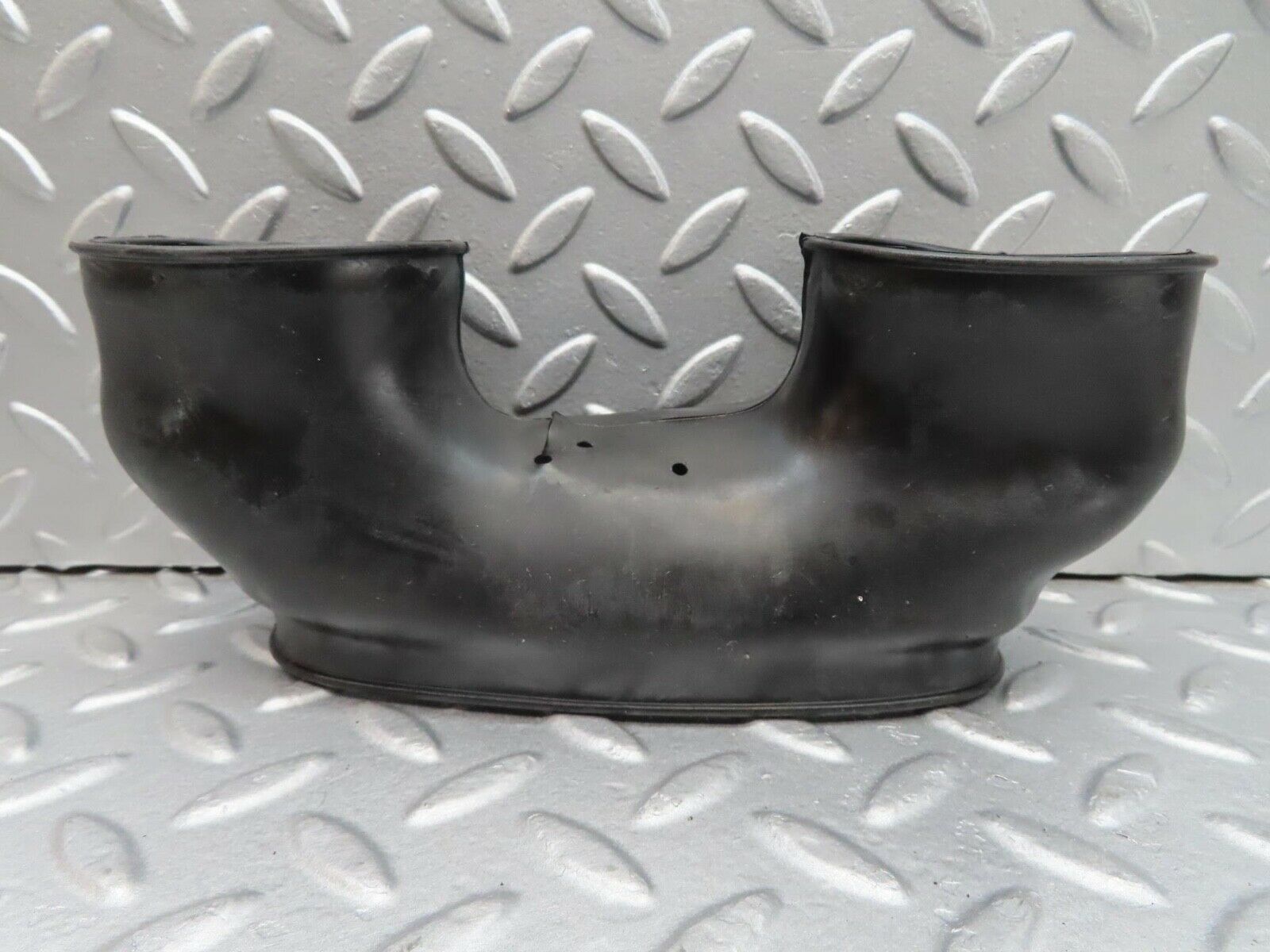 15998 Mercedes-Benz W123 280E Air Duct Rubber Hose 1238320988