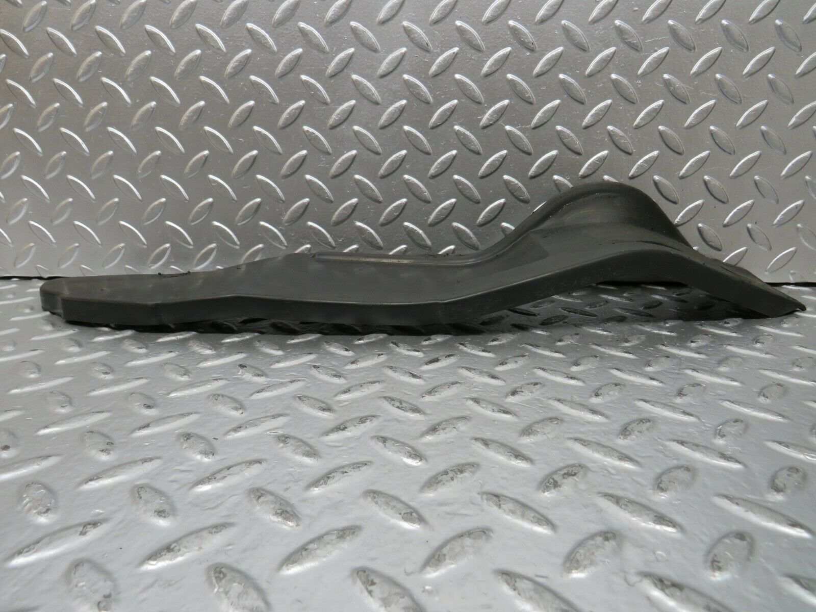 23408 Mercedes-Benz W116 350SE Front Right Wheel Arch Trim 1168840635