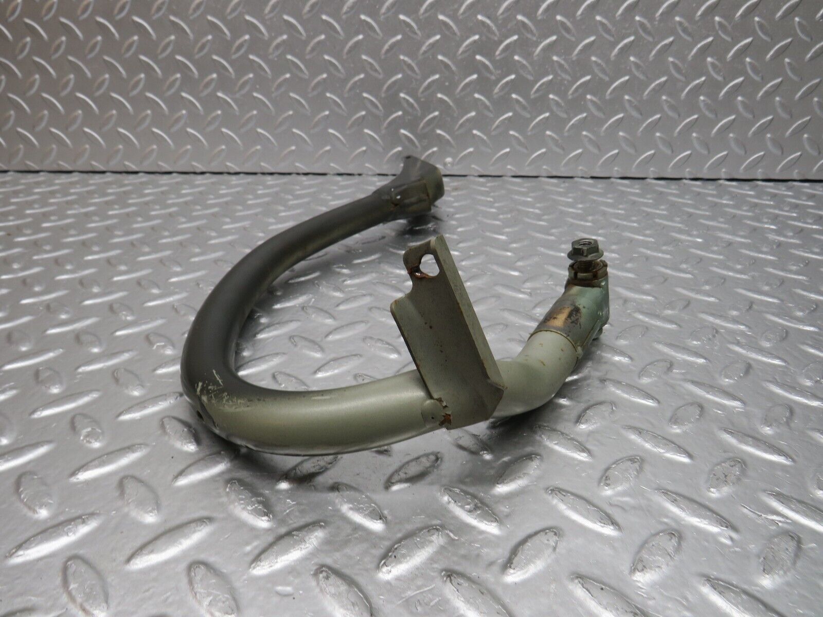 34029 Mercedes-Benz W124 260E Trunk Lid Hinge Right Side